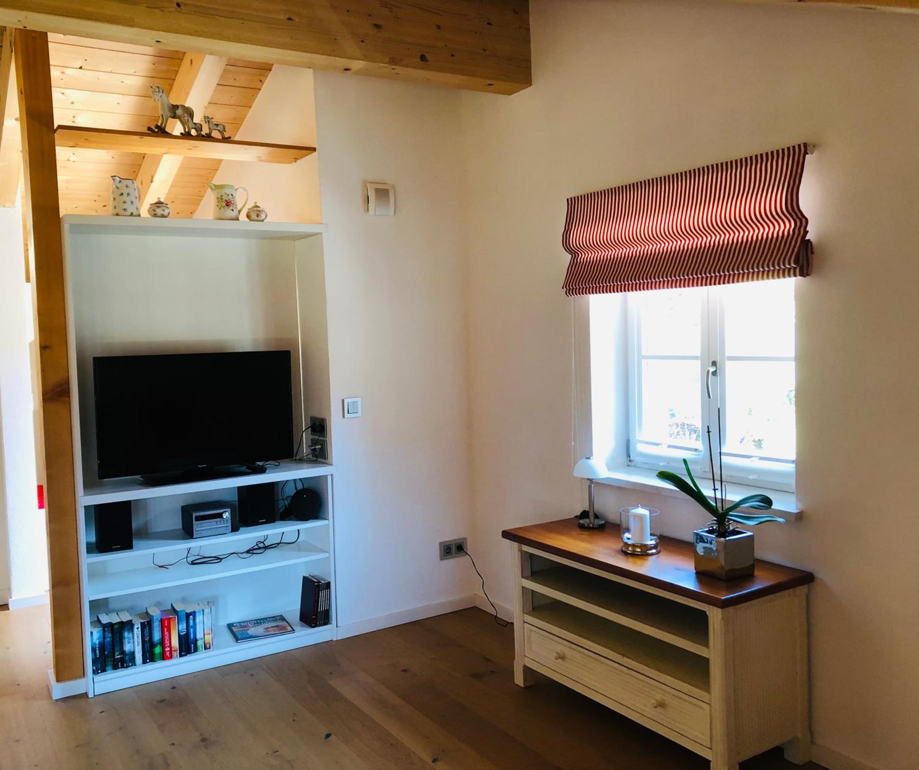 Studio Apartment photo 1