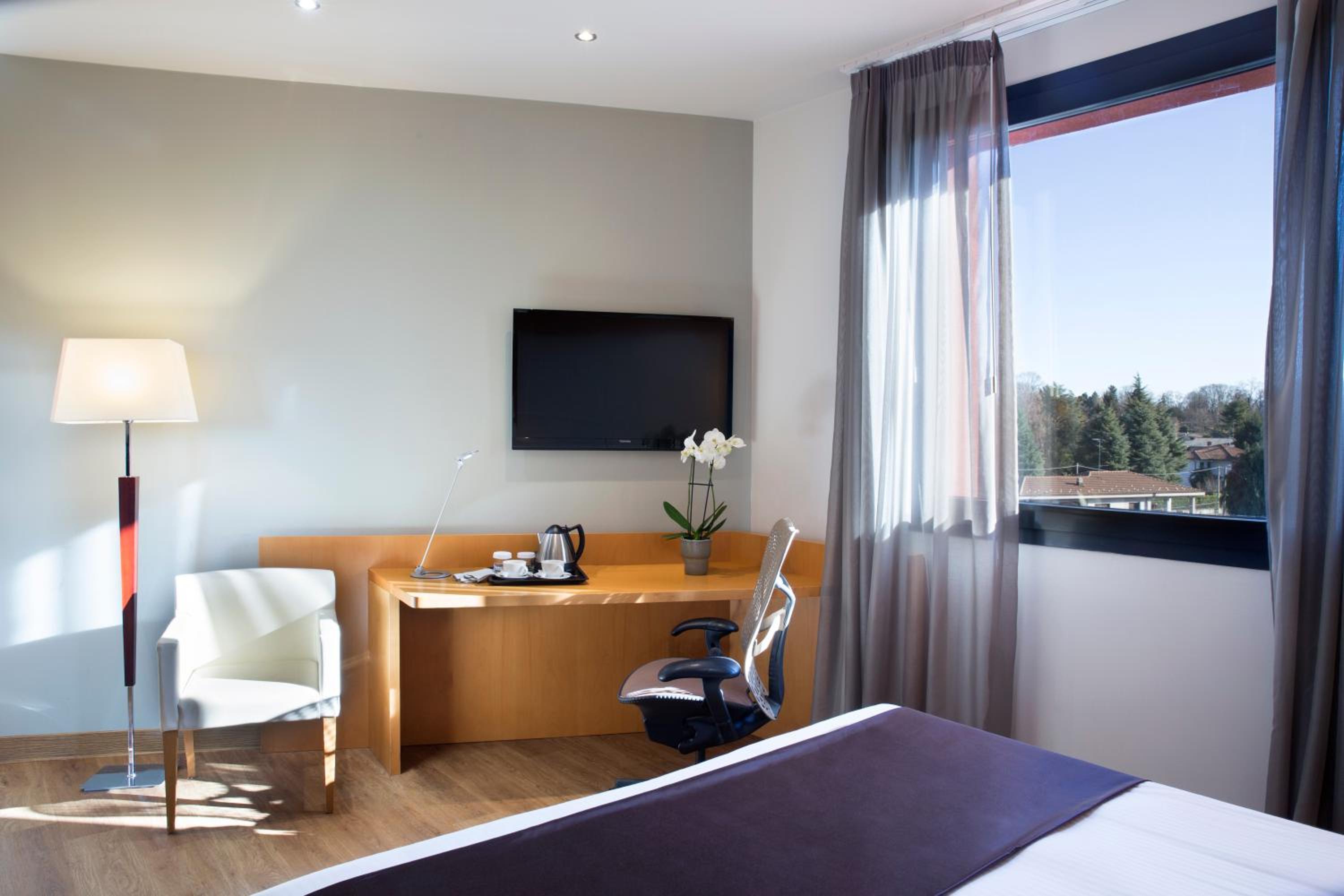 Suite - Photo 6