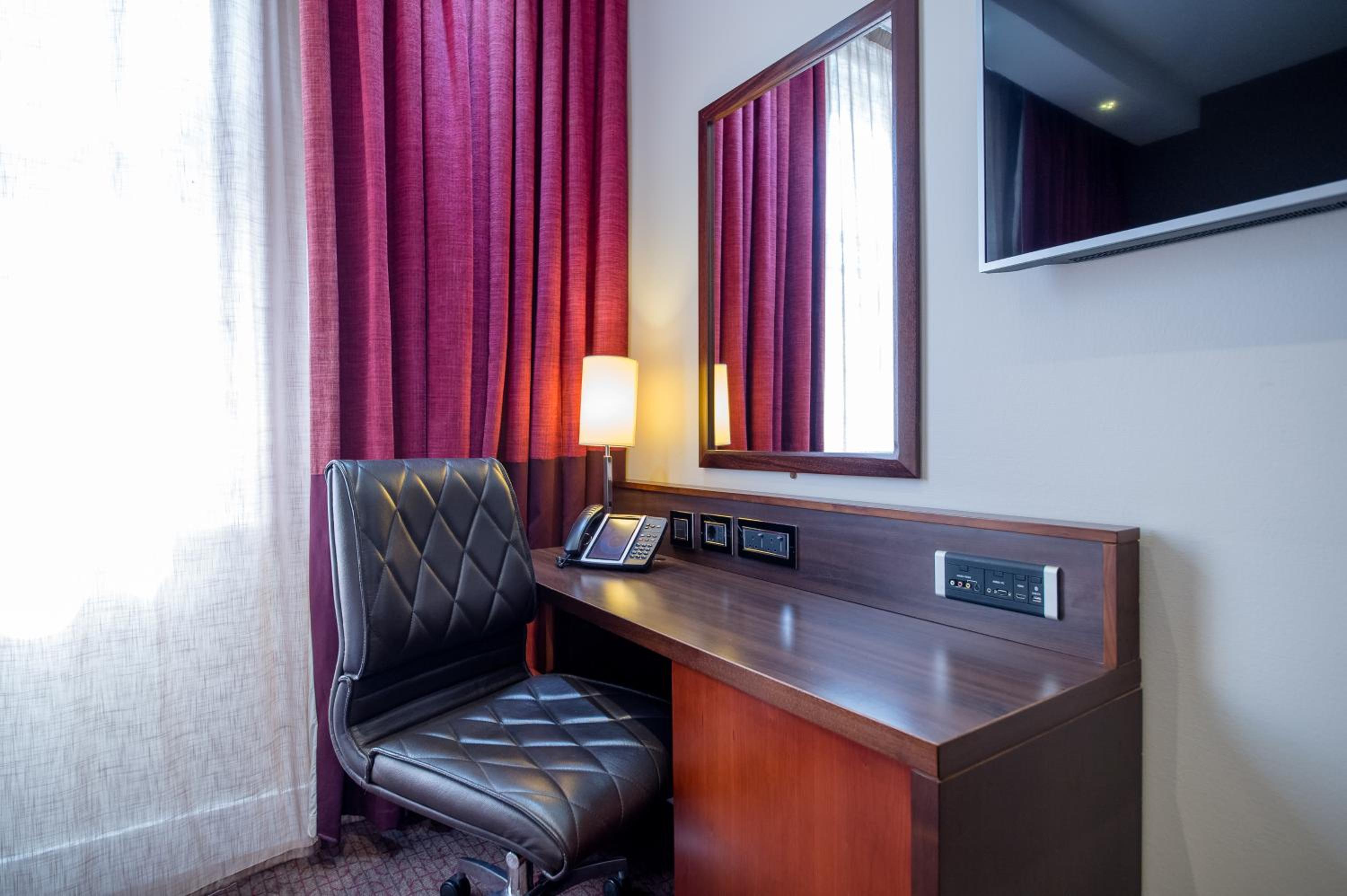 King Guest Room