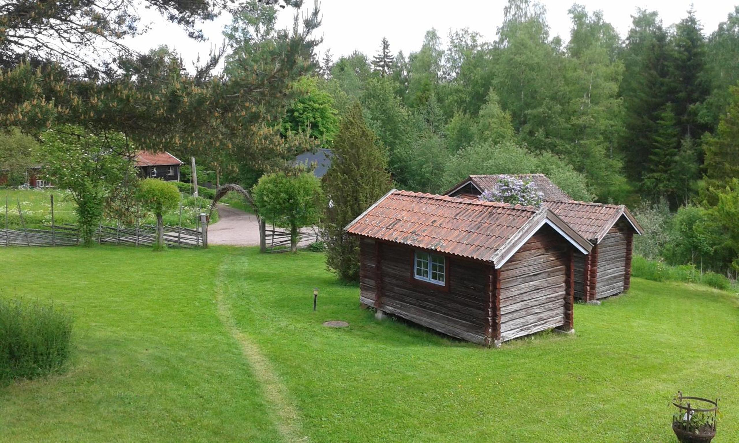 Cottage with Shared Bathroom (2 Adults) photo 1