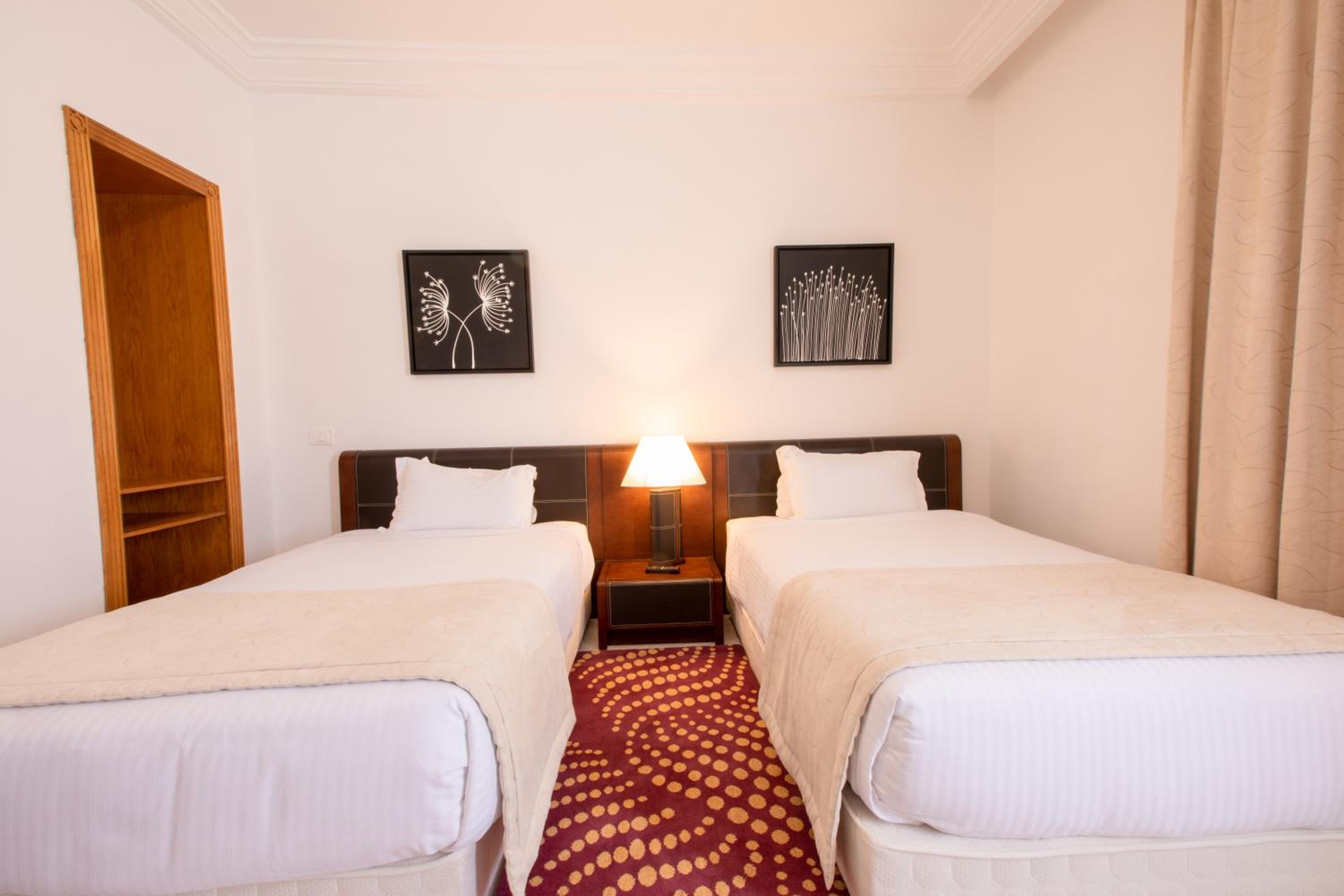 Standard Double Room - Photo 1