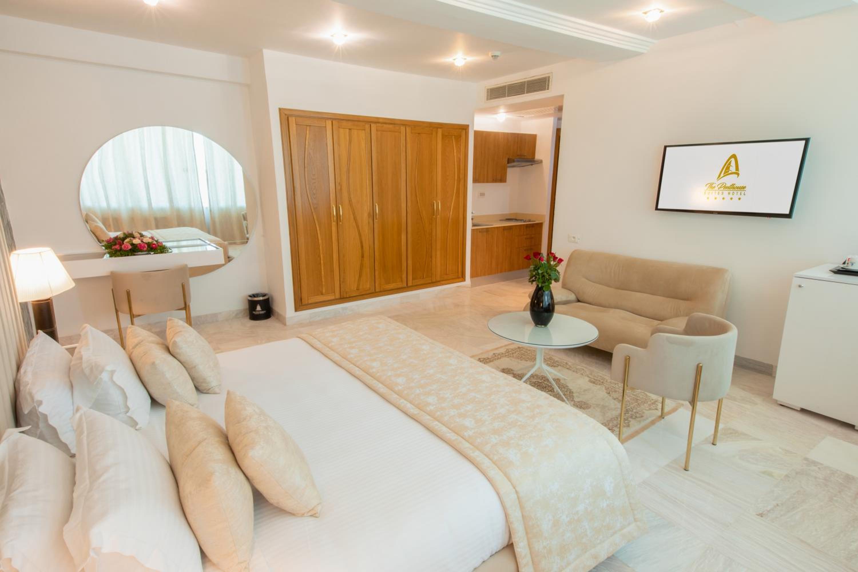 Deluxe Double Room - Photo 2