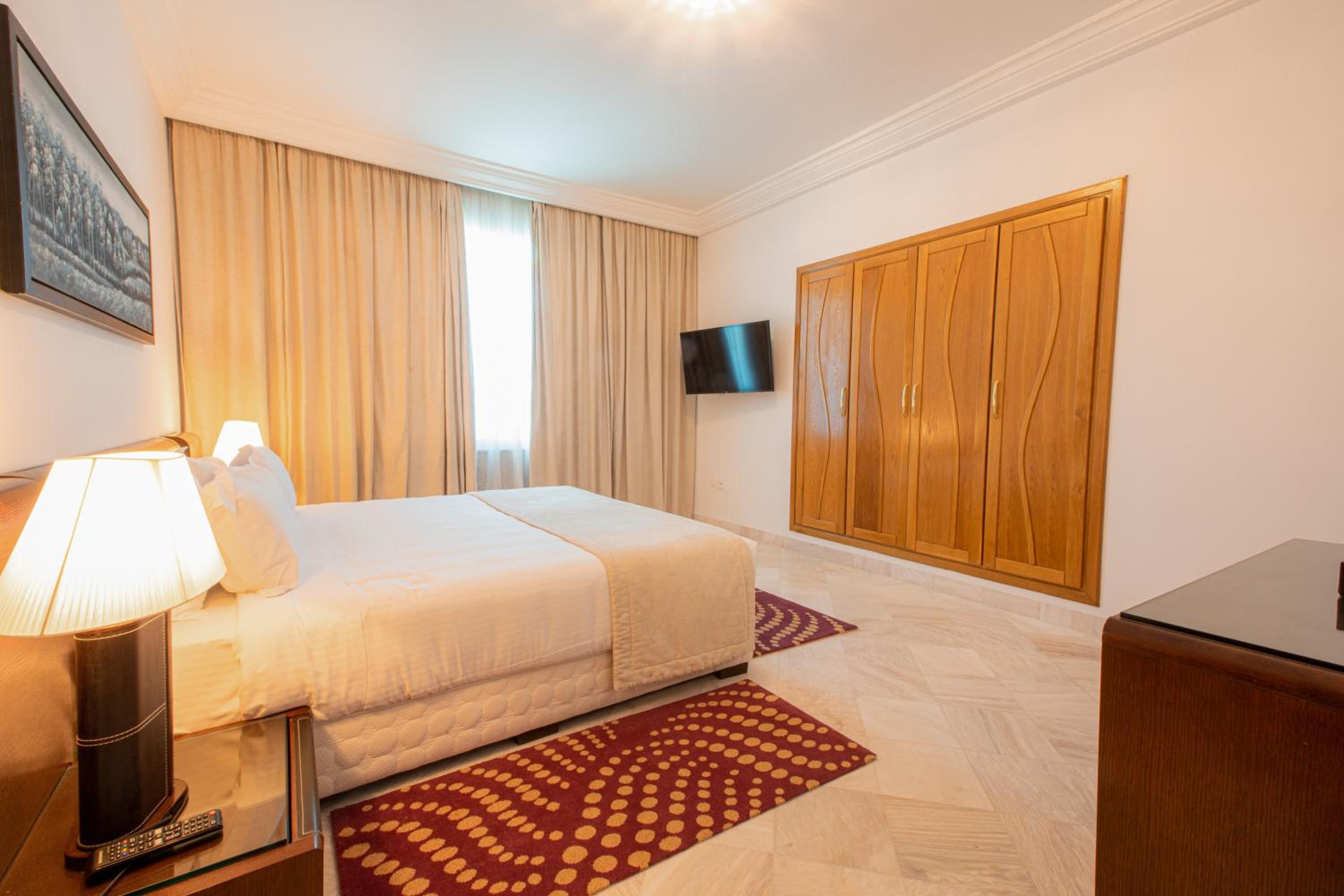 Standard Double Room - Photo 4