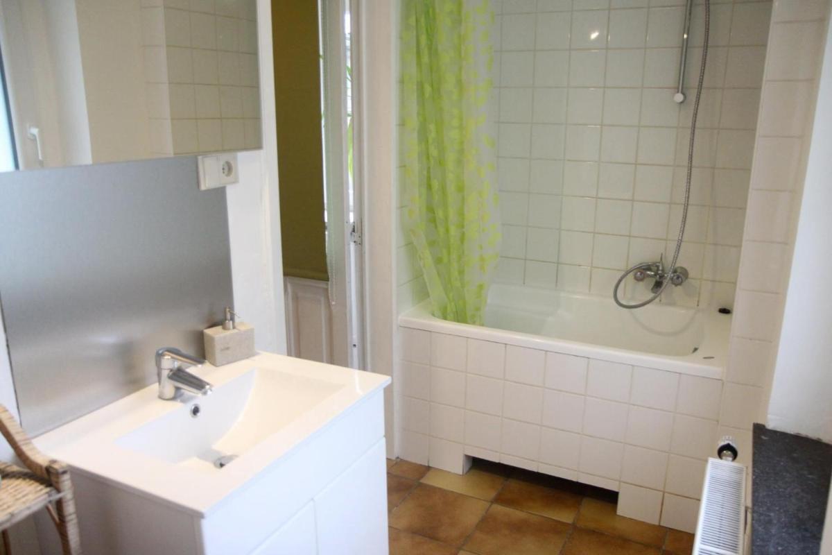 Two-Bedroom House photo 2