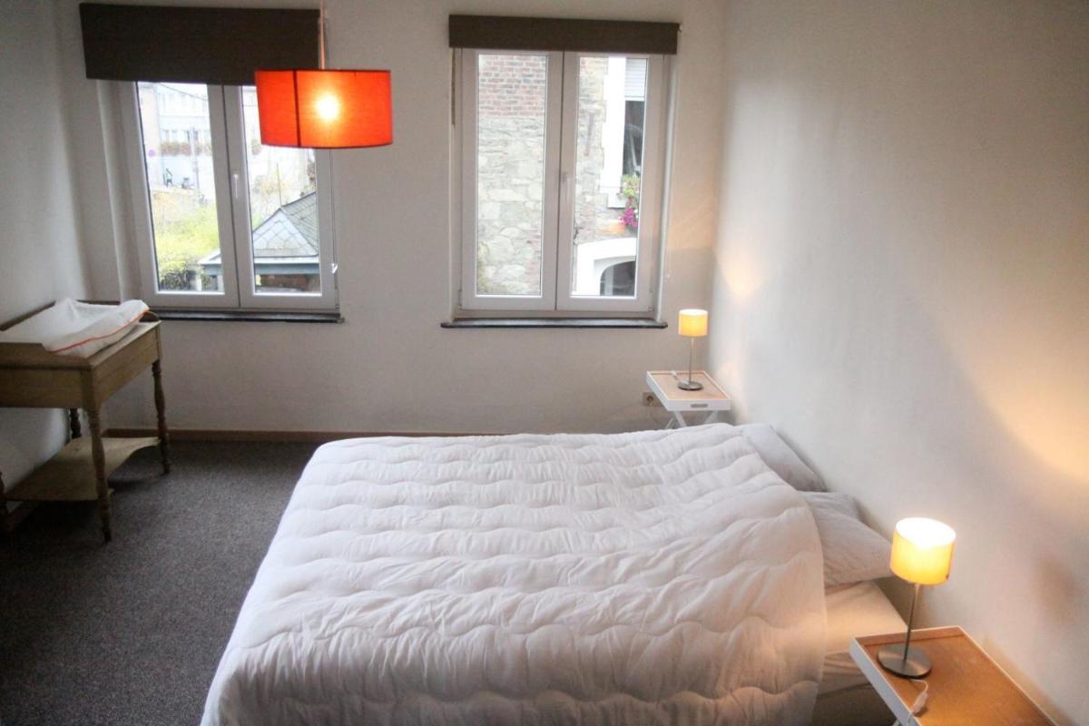 Two-Bedroom House photo 3