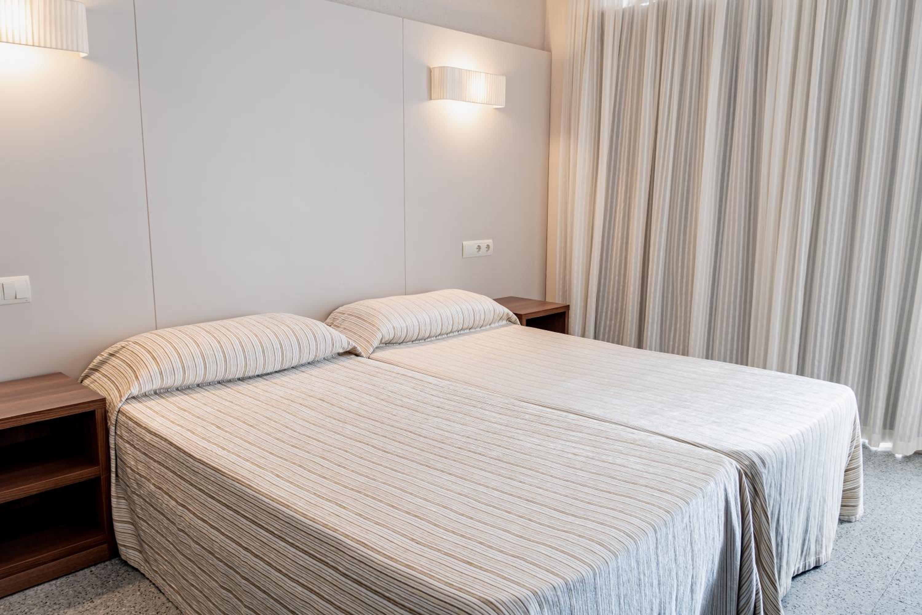 Classic Double Room - Photo 1