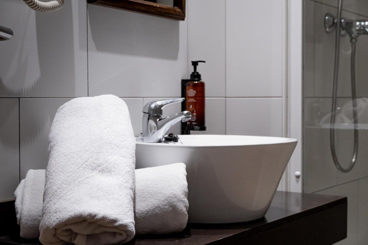 Classic Triple Room (3 Adults) photo 2