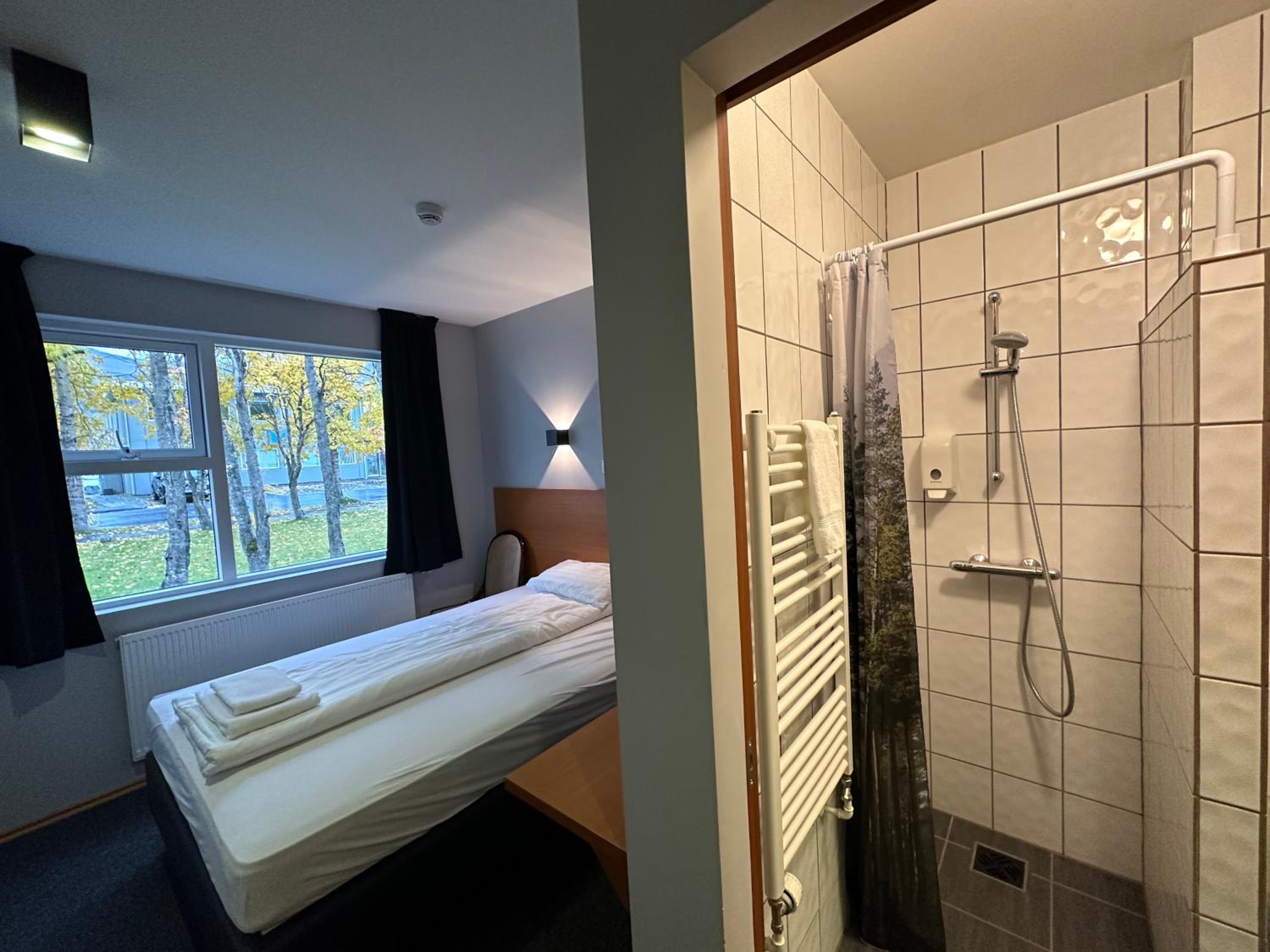 Single Room photo 3