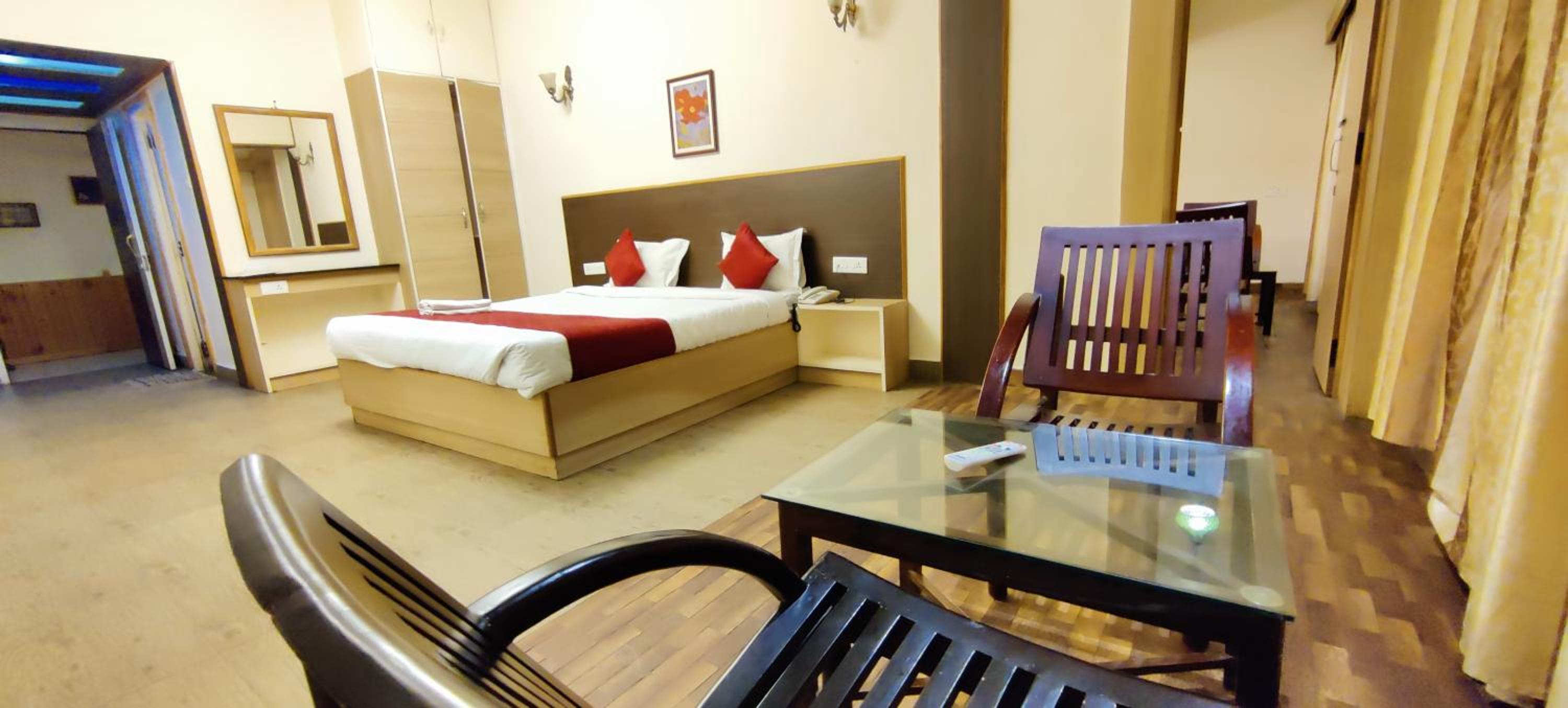 Large Double Room