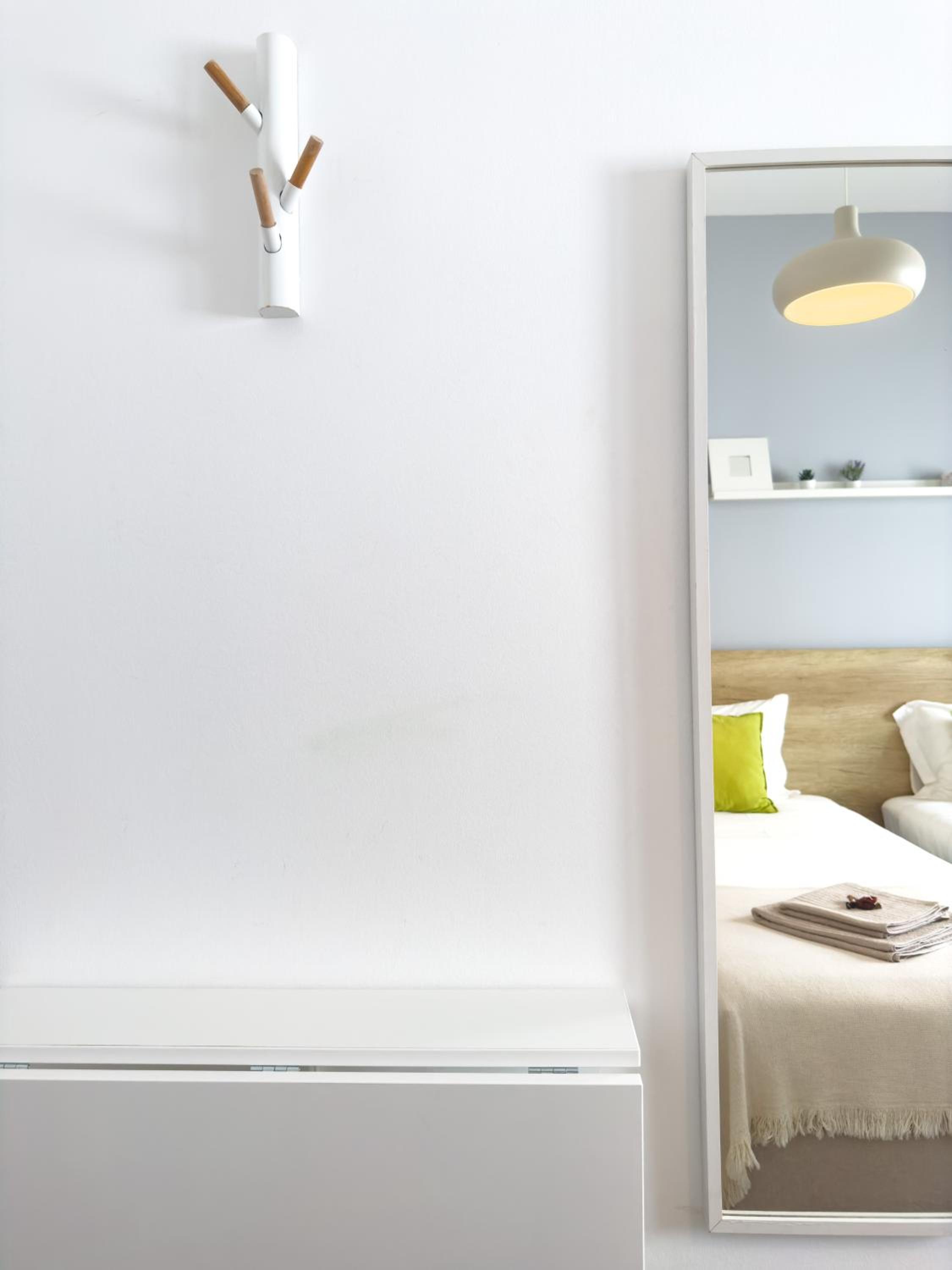 Twin Room with Private External Bathroom - Photo 20