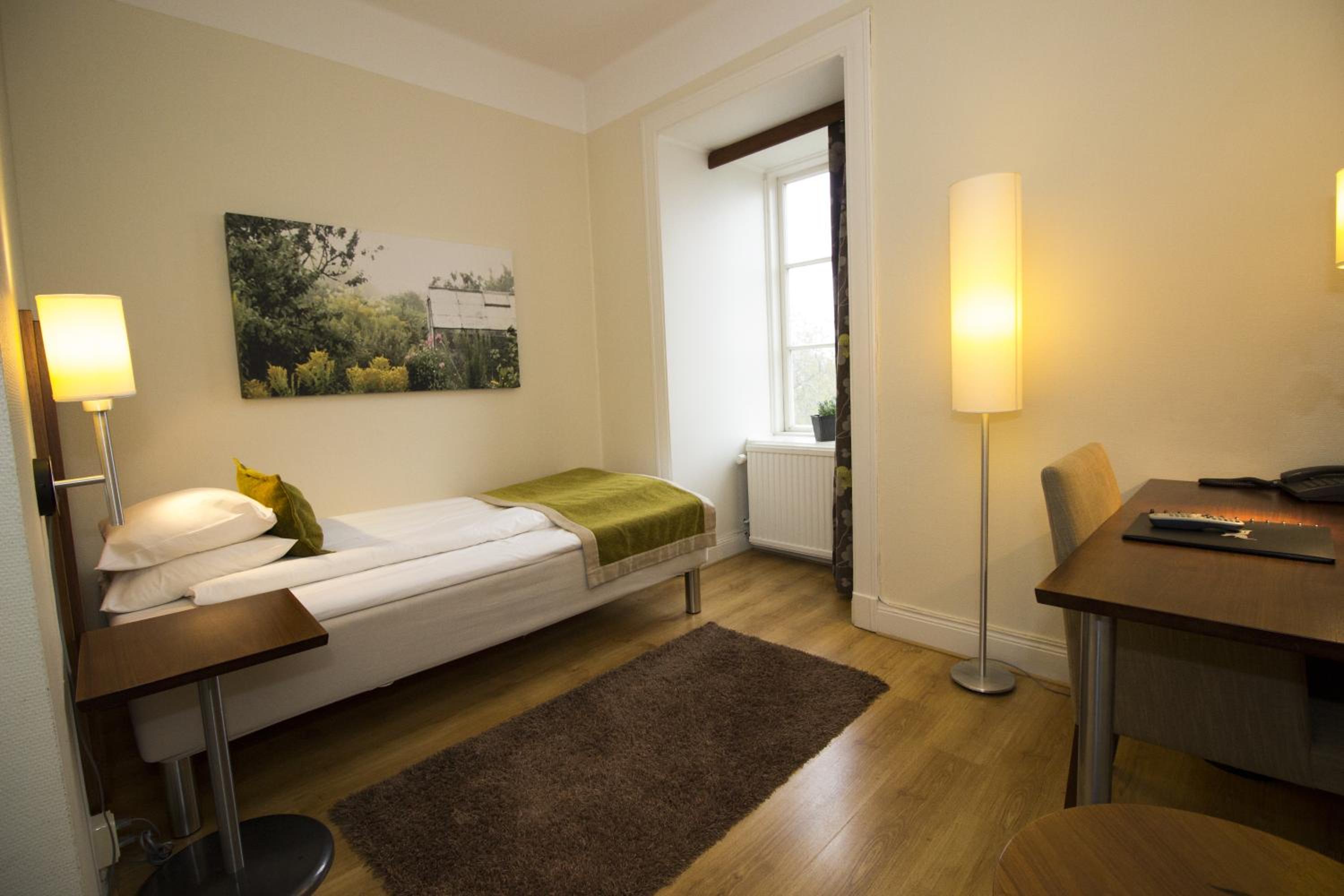 Standard Single Room photo 3