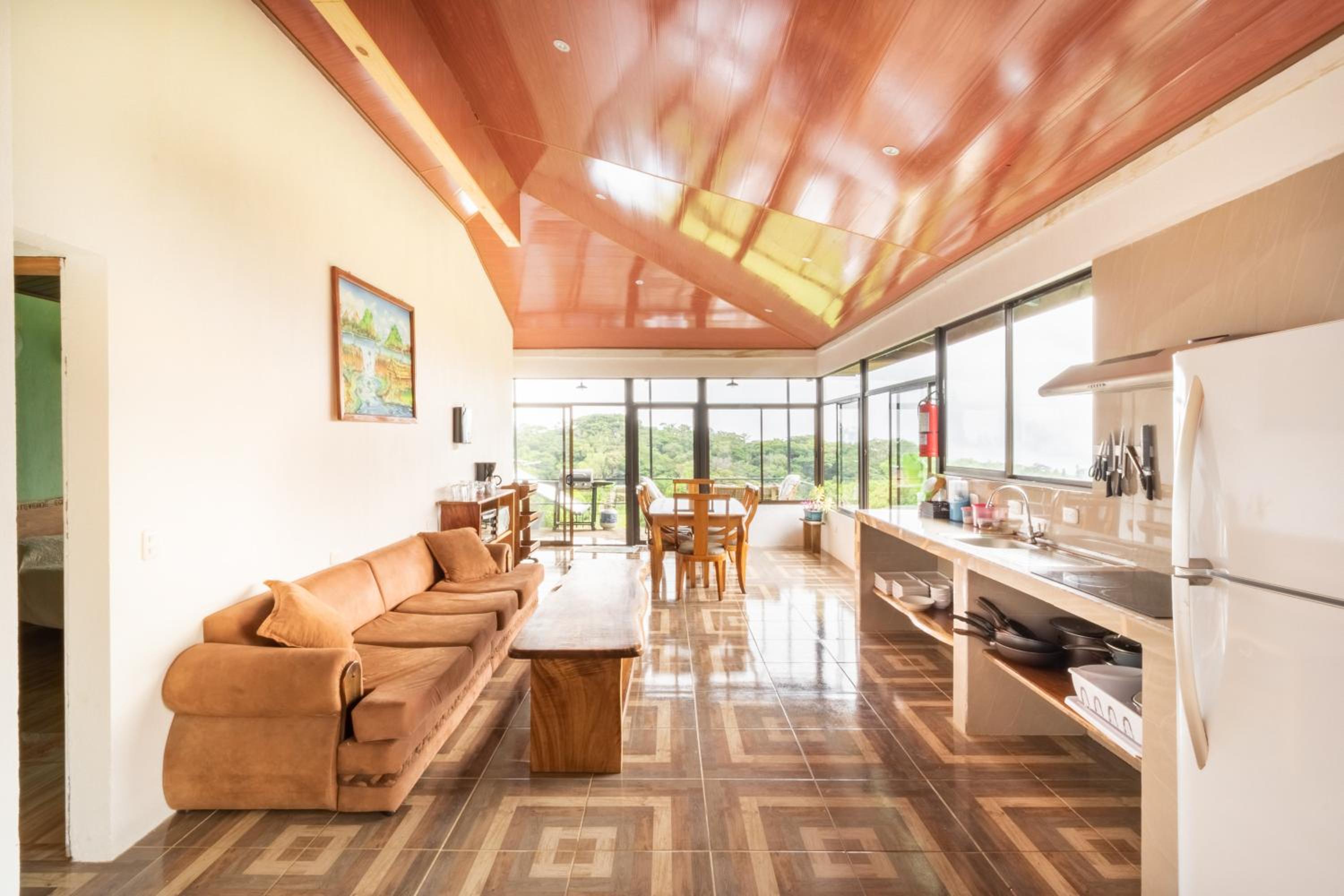 Three-Bedroom Villa photo 2