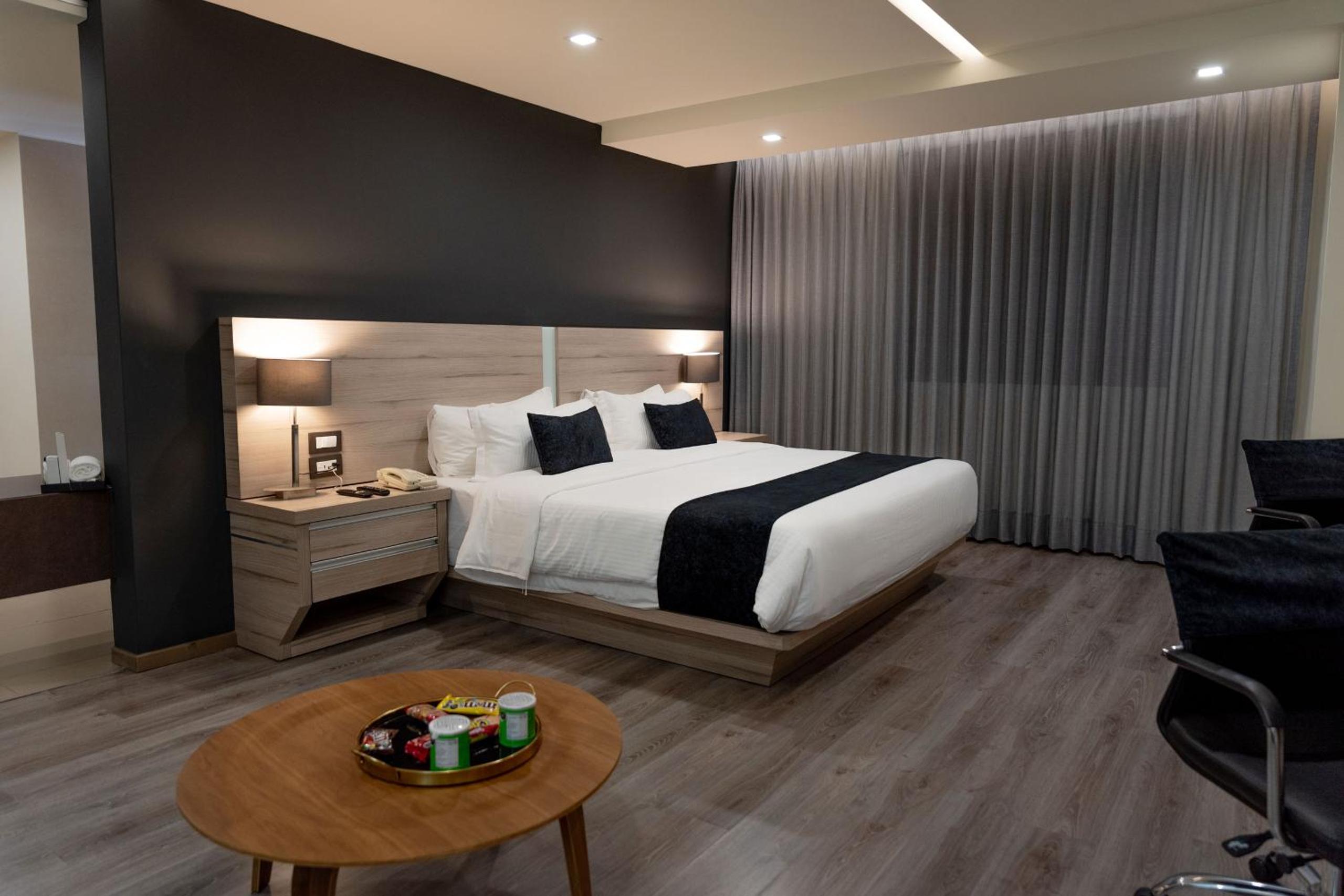 Junior Suite - Photo 1