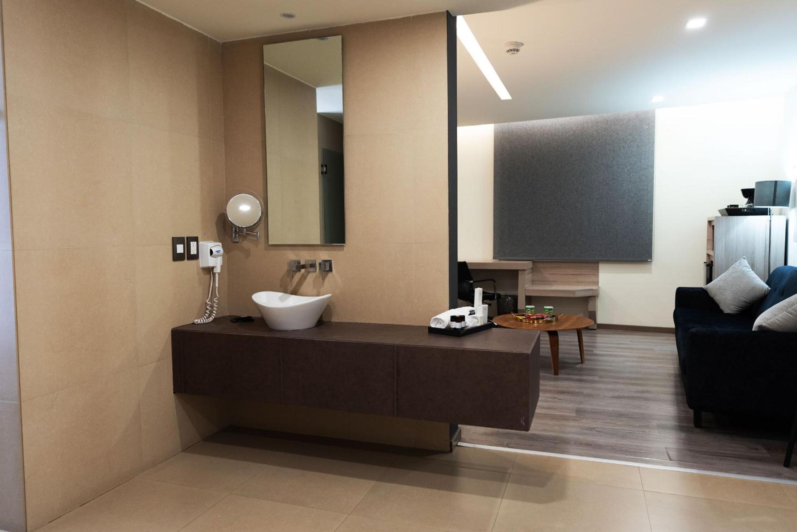 Junior Suite - Photo 2