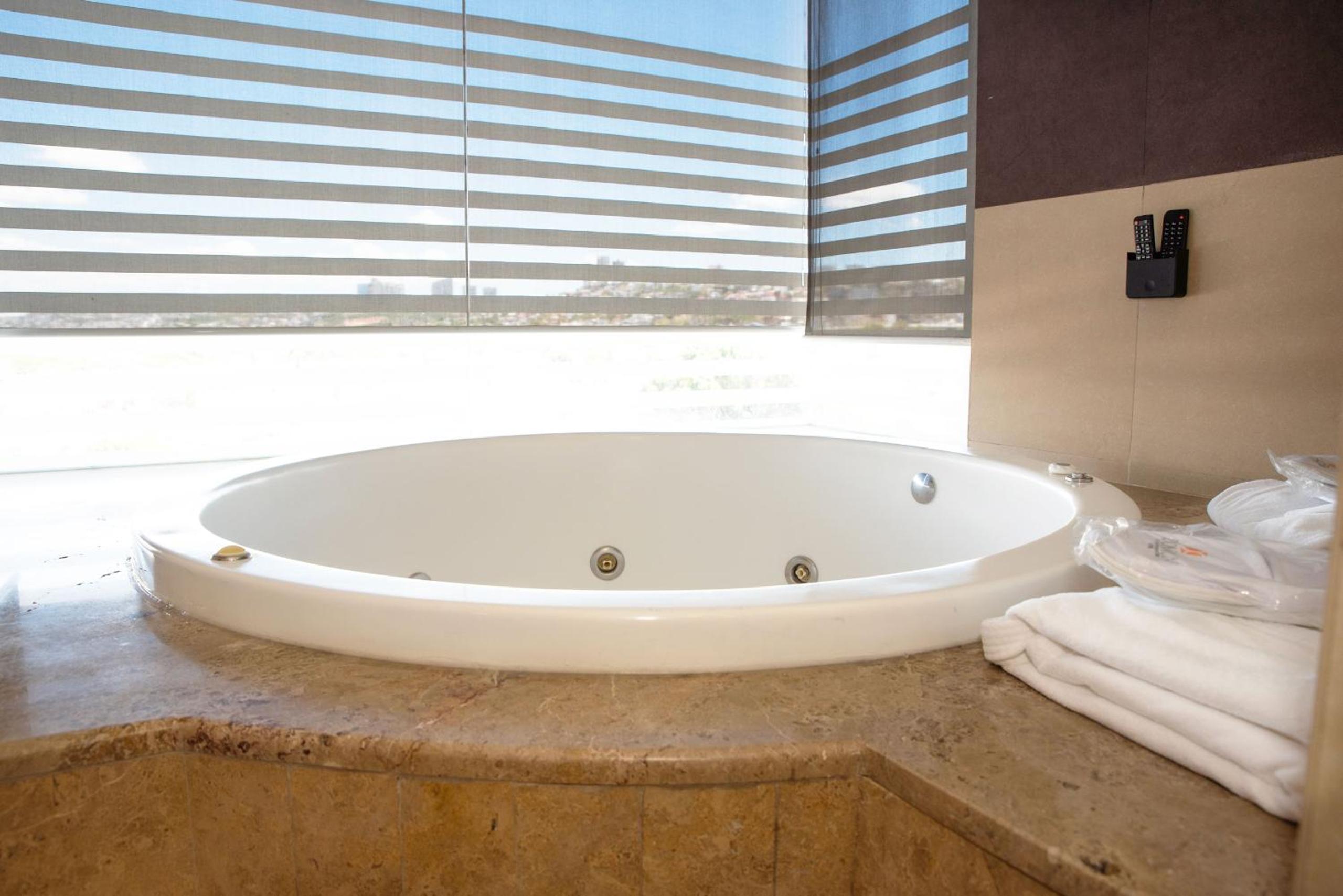 Junior Suite - Photo 6