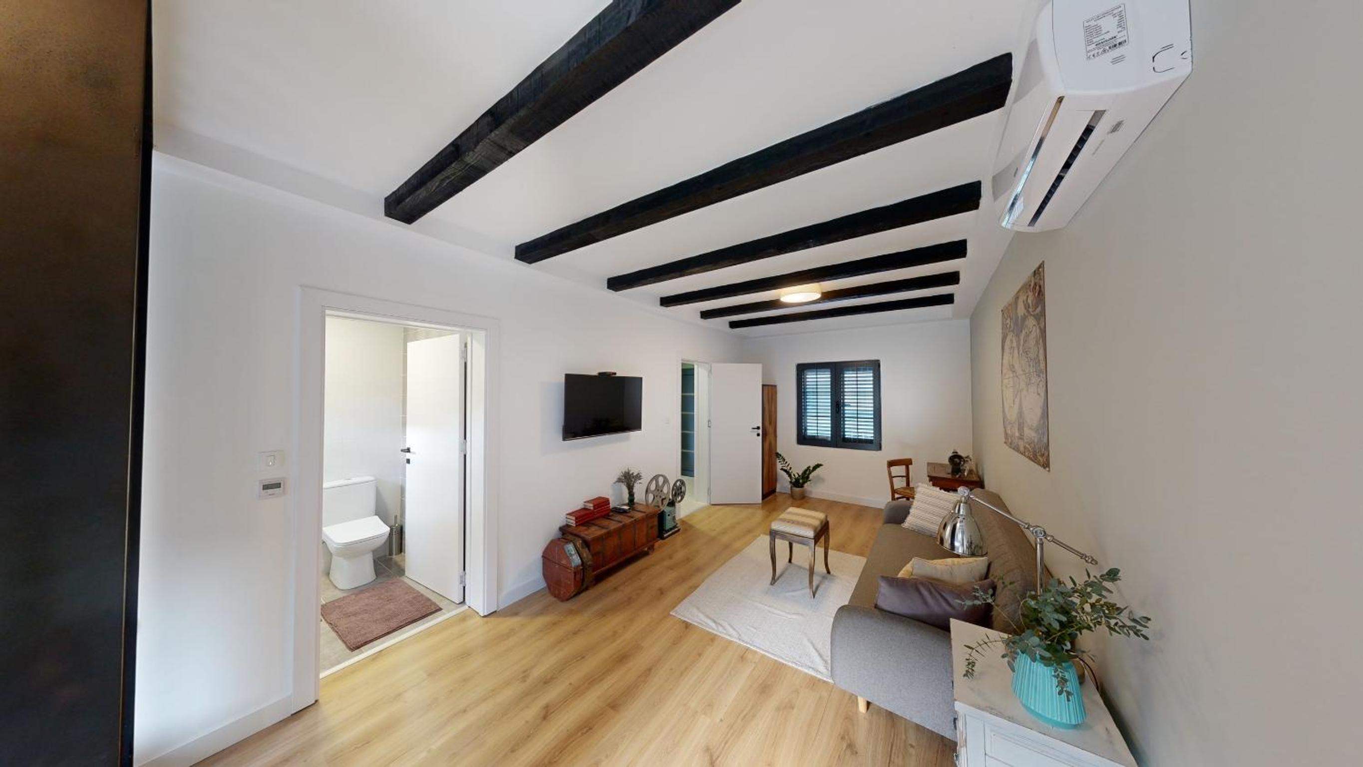 Suite with Garden View photo 1