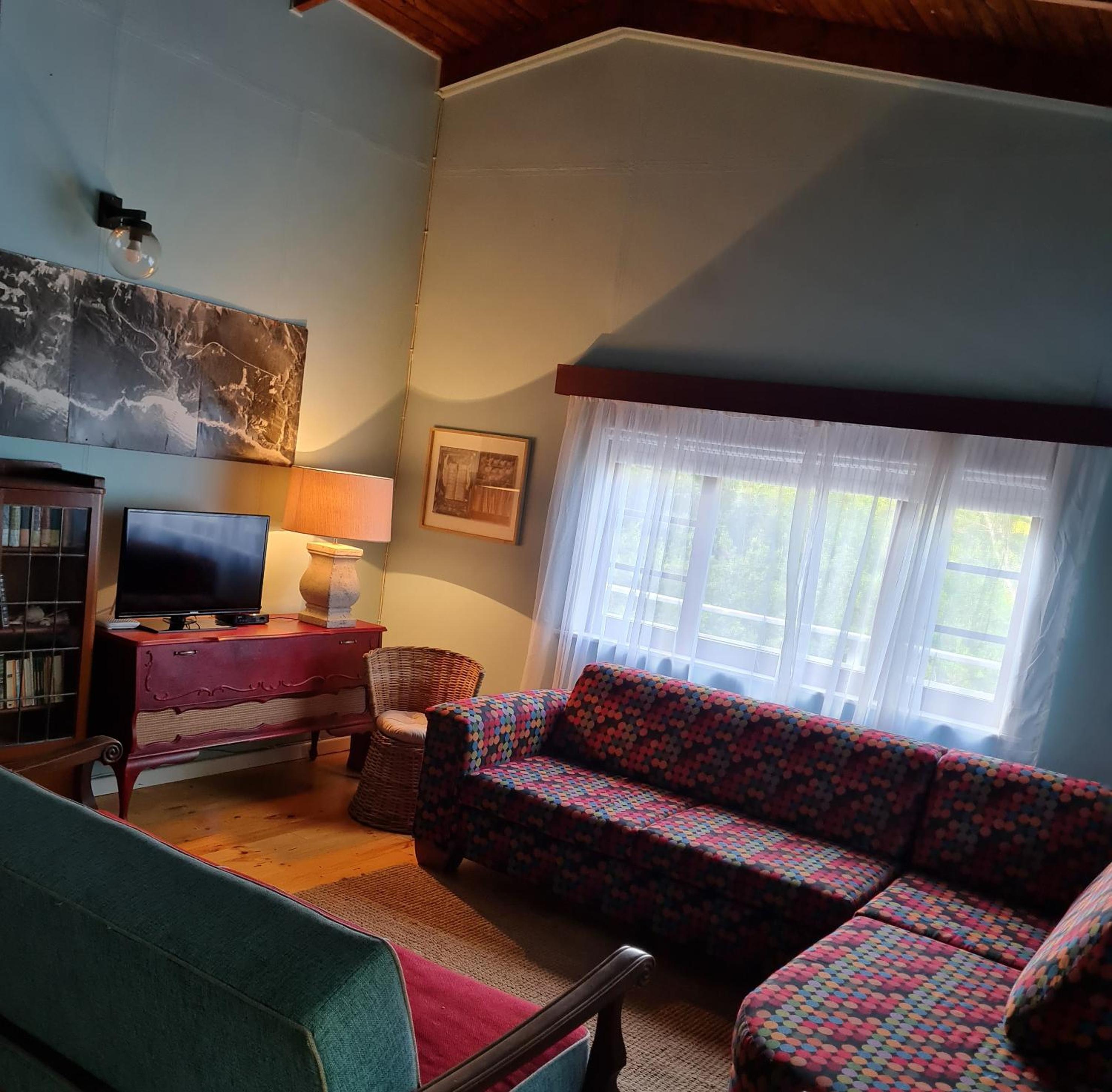 Four-Bedroom House photo 1