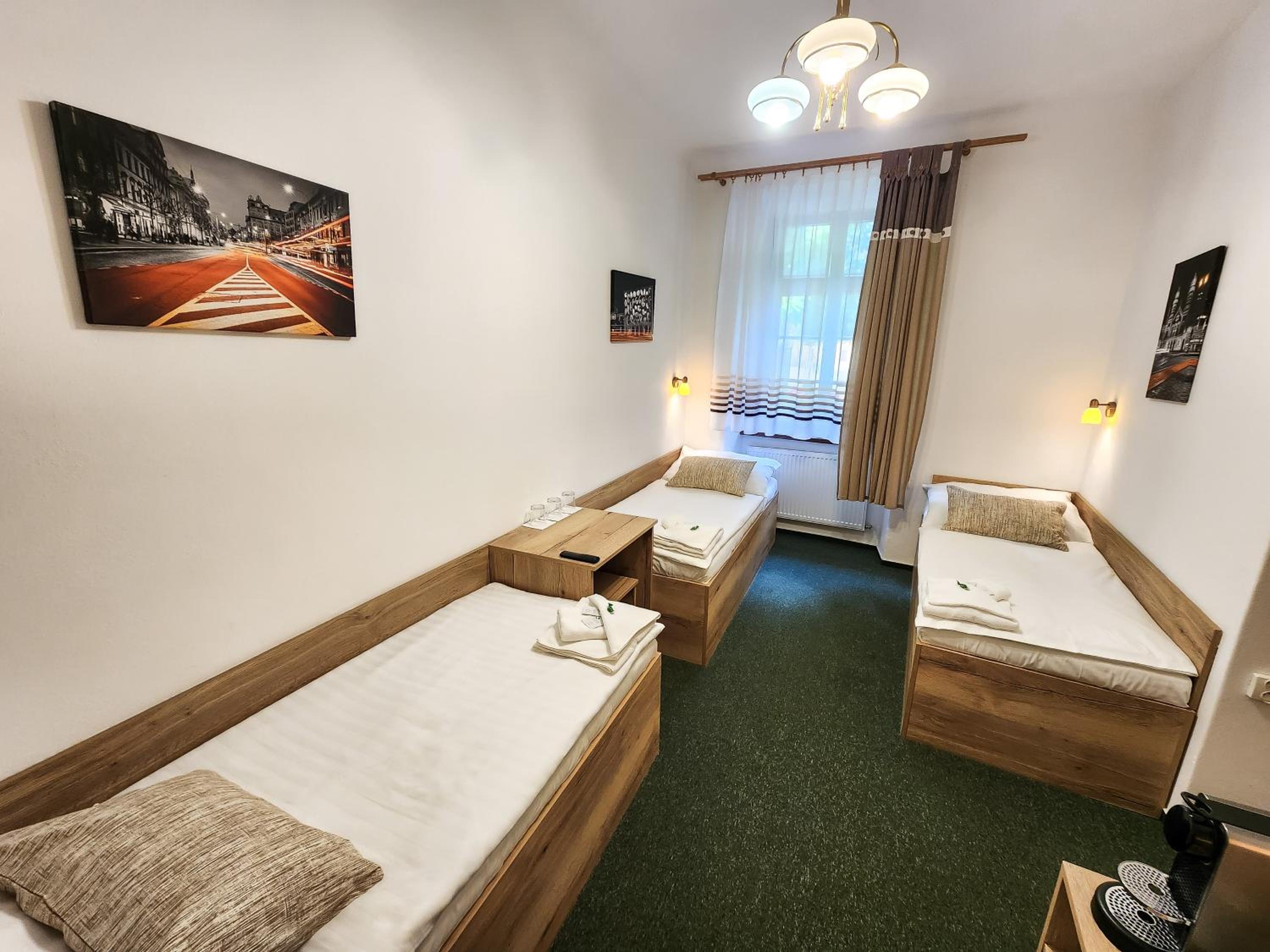 Standard Triple Room photo 3