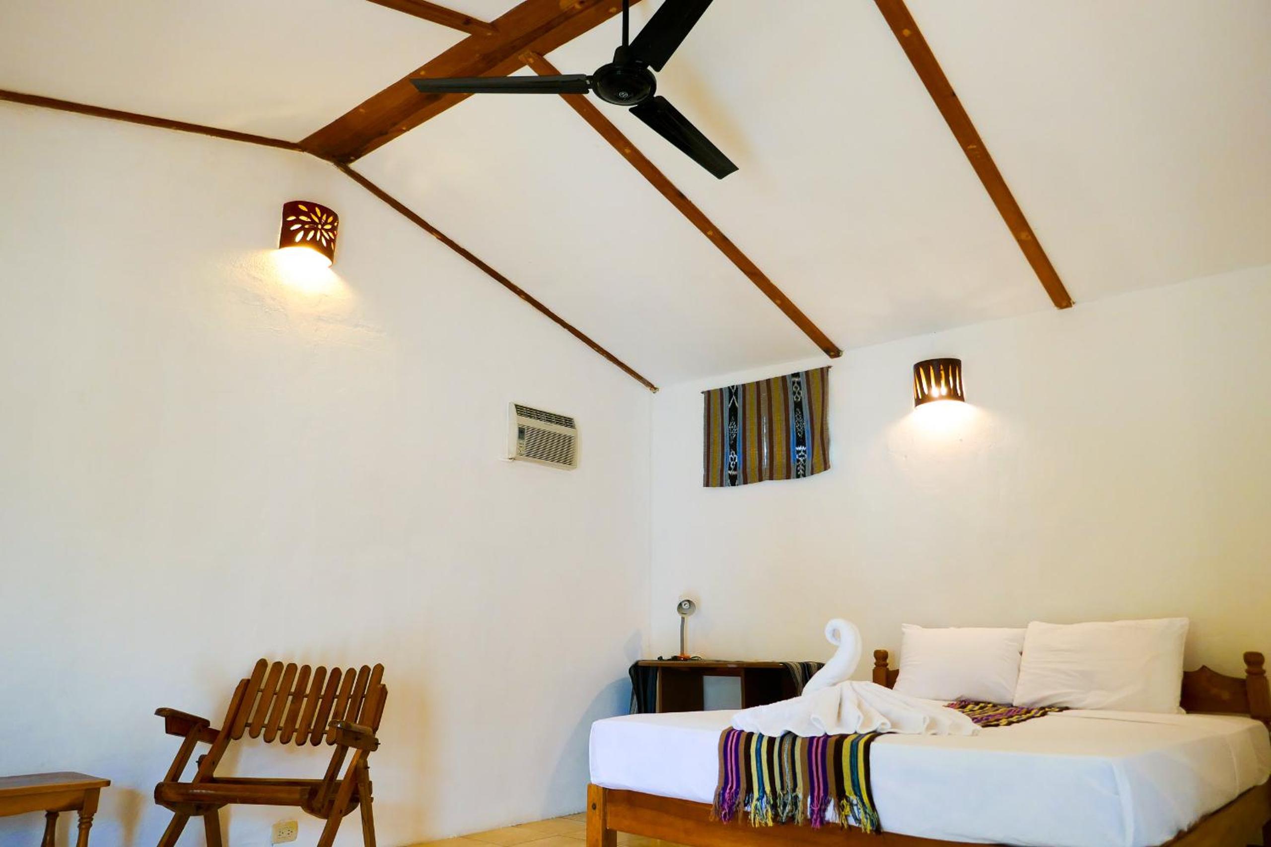 Deluxe Double Room with Balcony photo 1