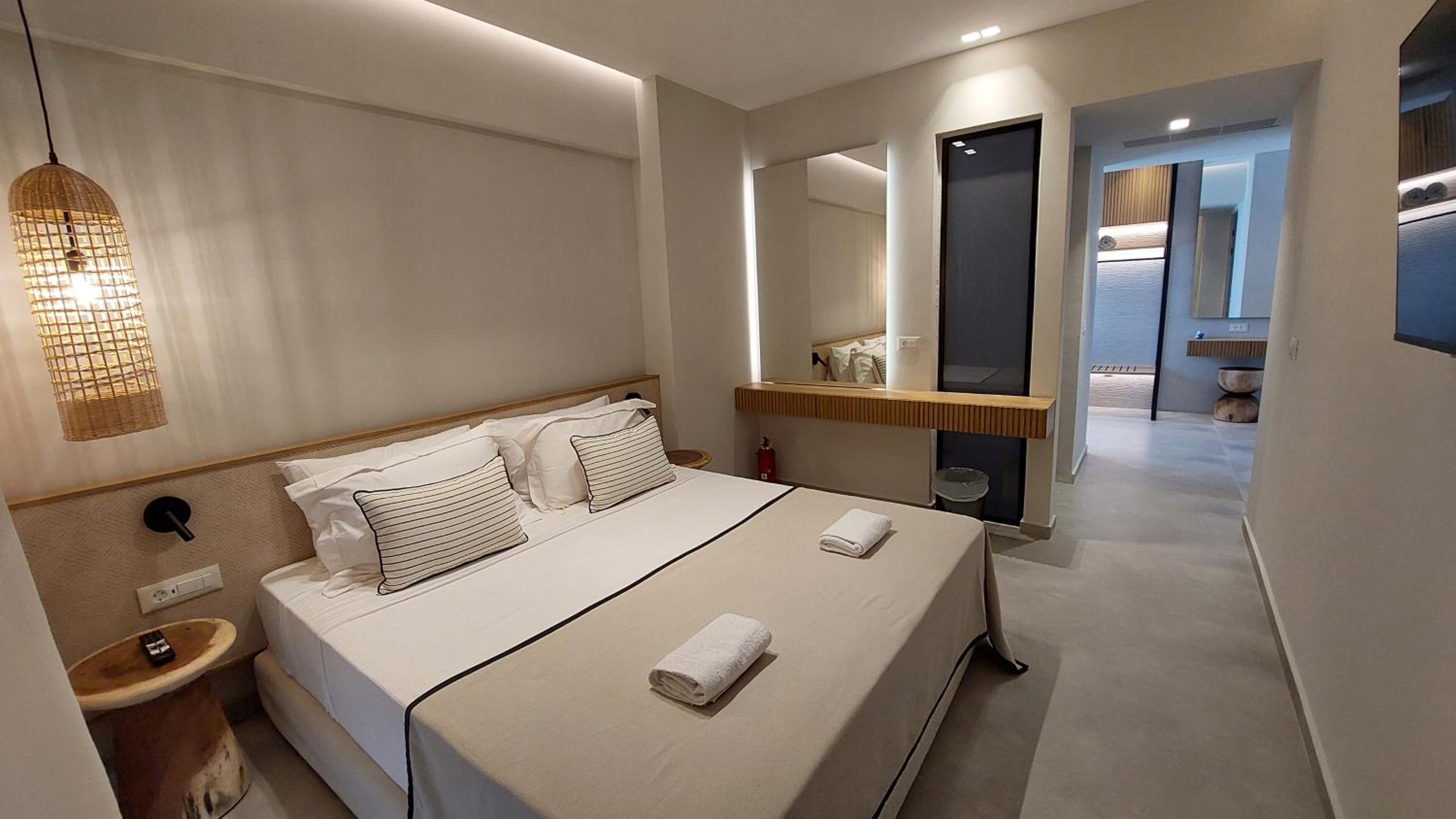 Junior Suite with Private Mini Jacuzzi Pool