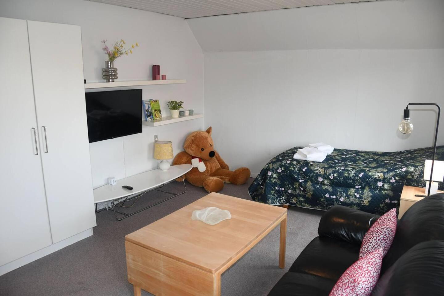 Apartment - Photo 1