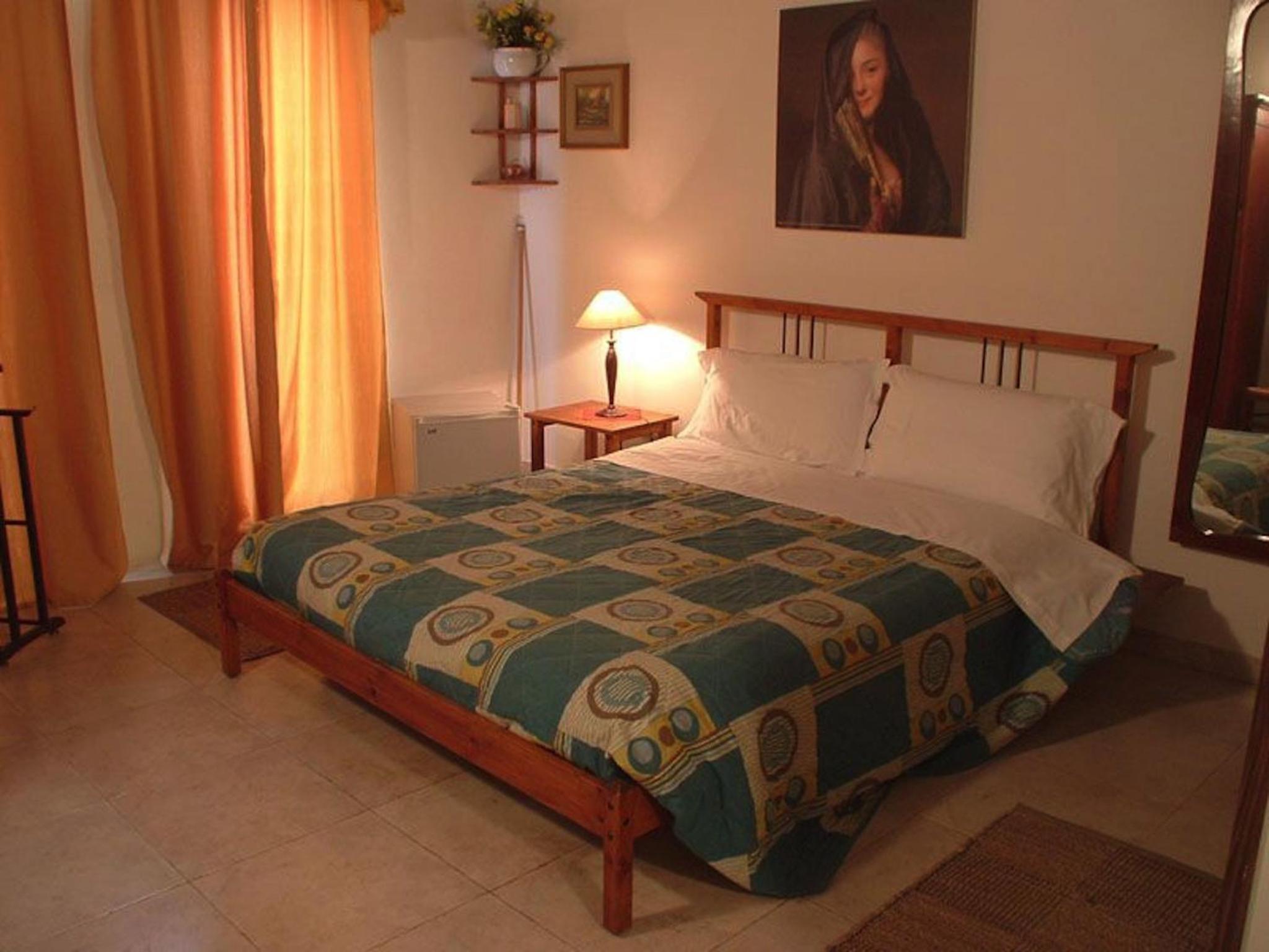 Double Room - Photo 17