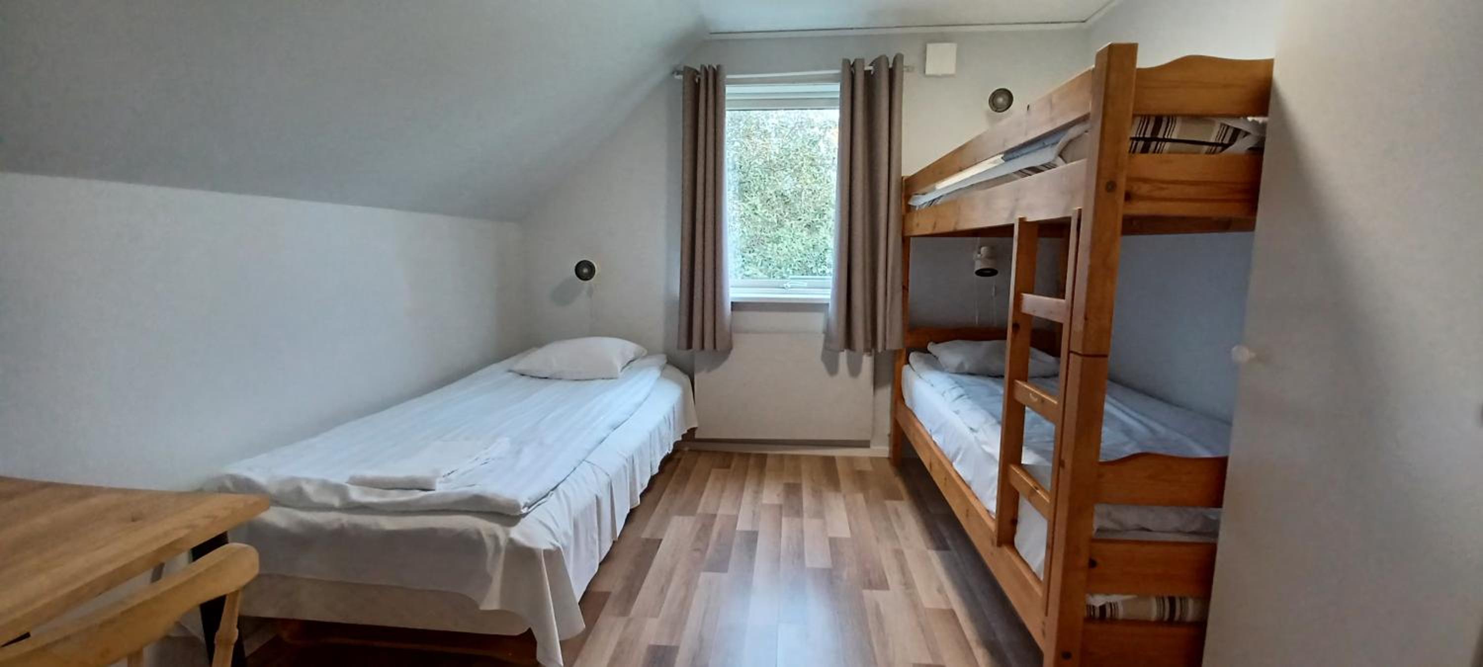 Triple Room with Shared Bathroom photo 3