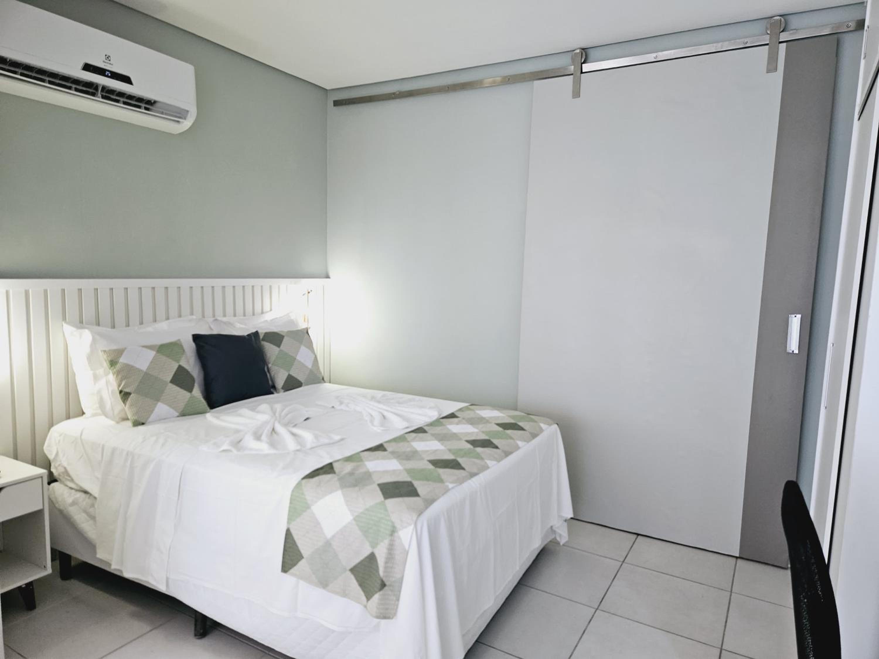 Apartment with Balcony photo 1