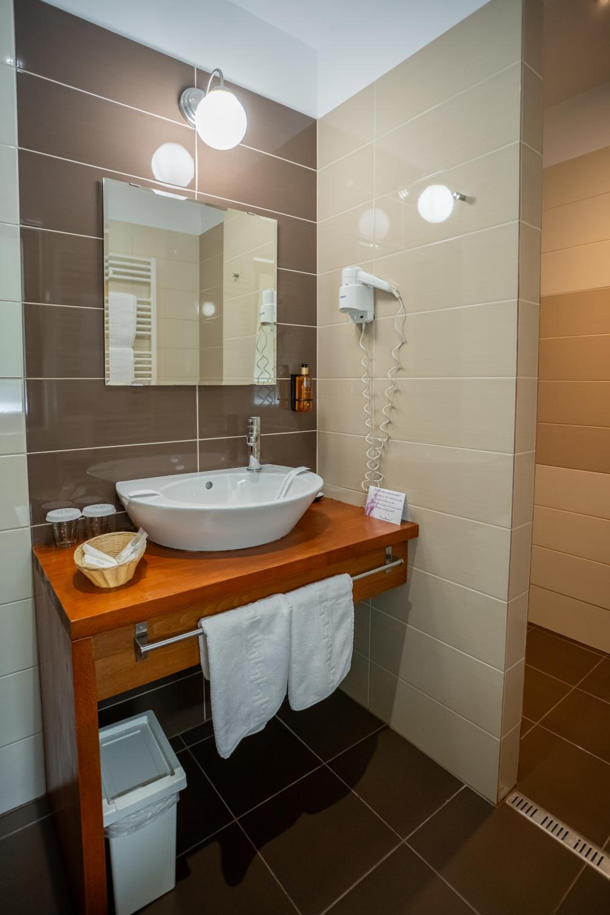 Family Suite - Photo 5