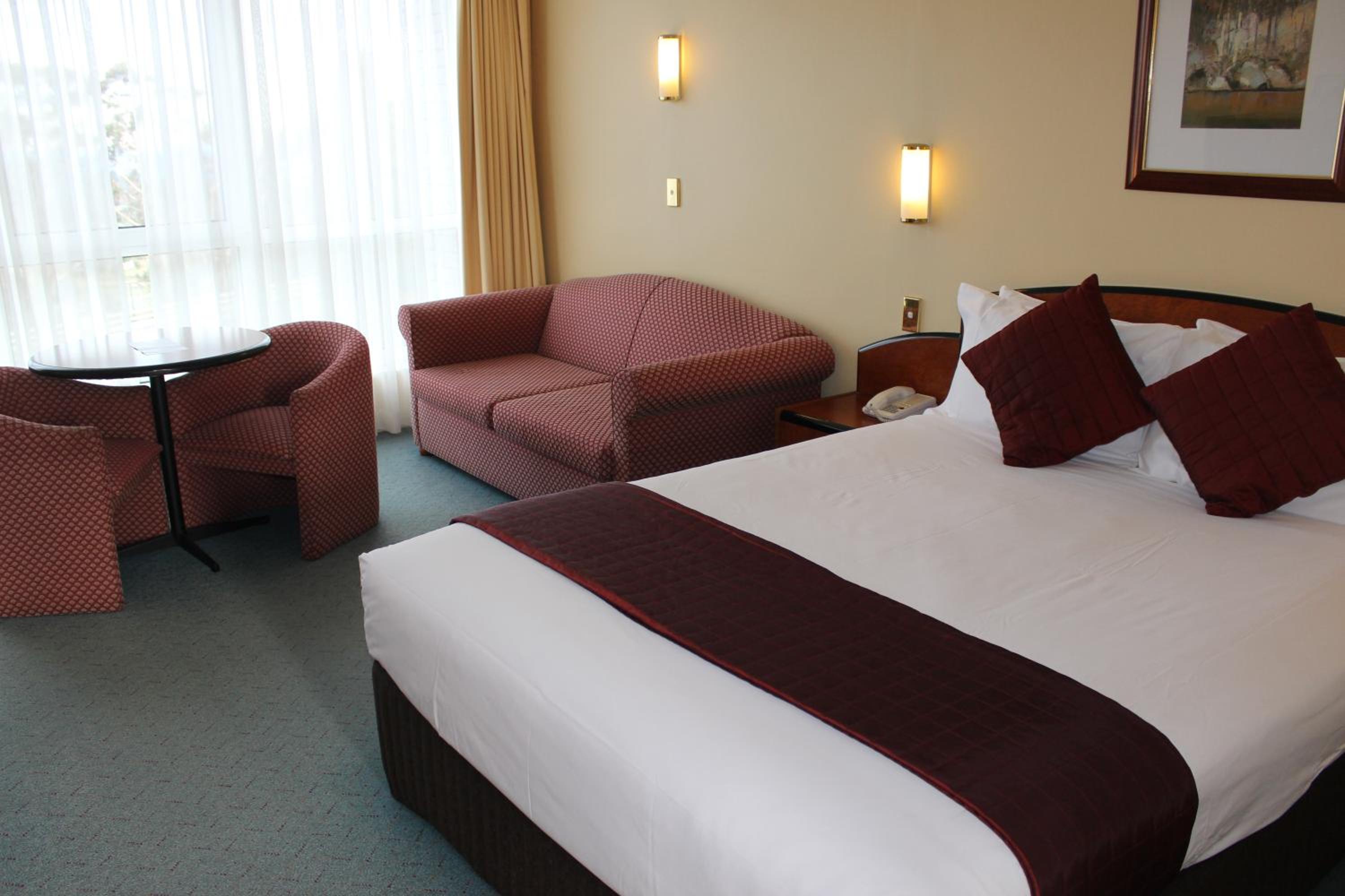 Queen Room - Photo 6
