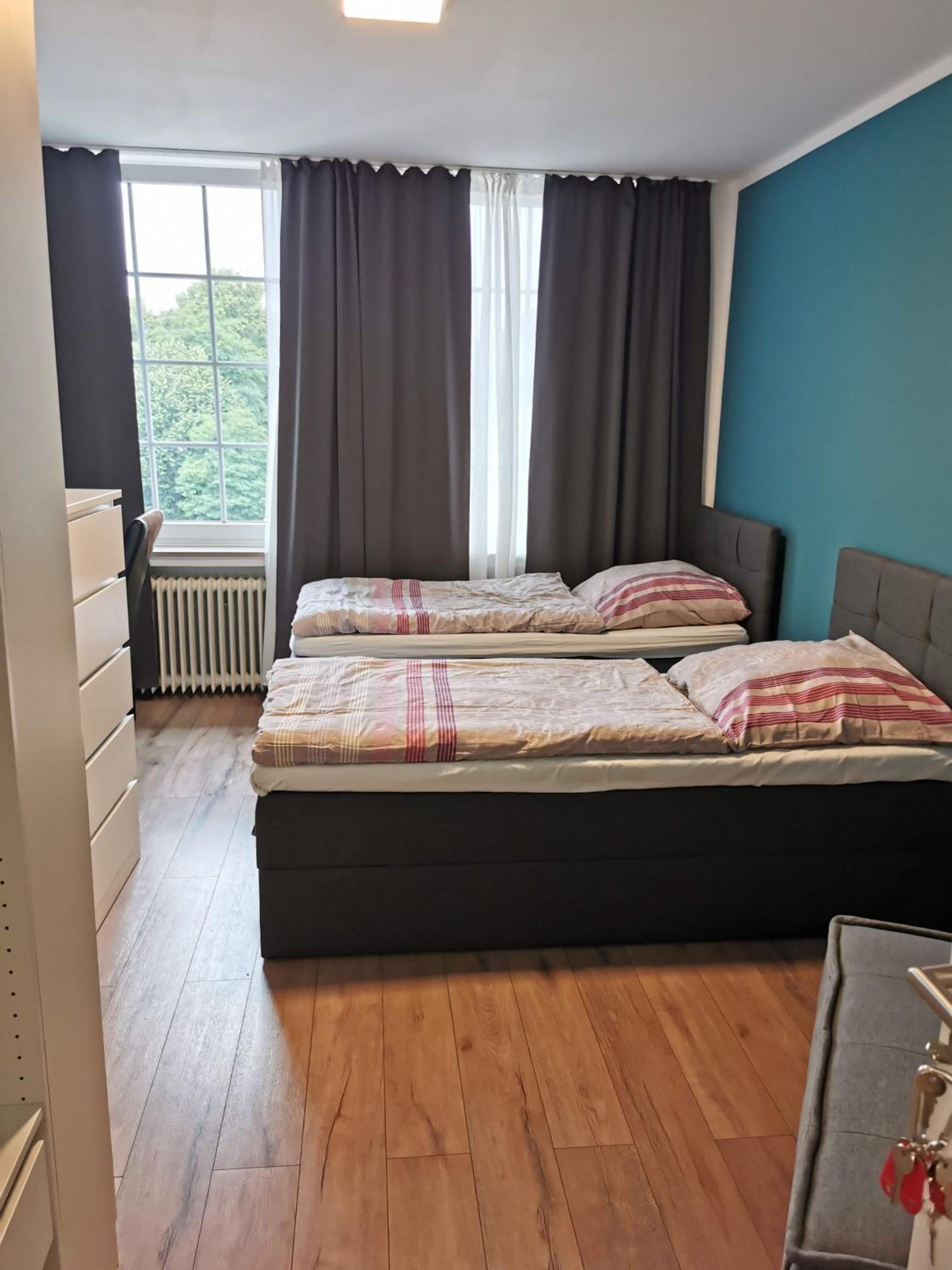 One-Bedroom Apartment photo 1