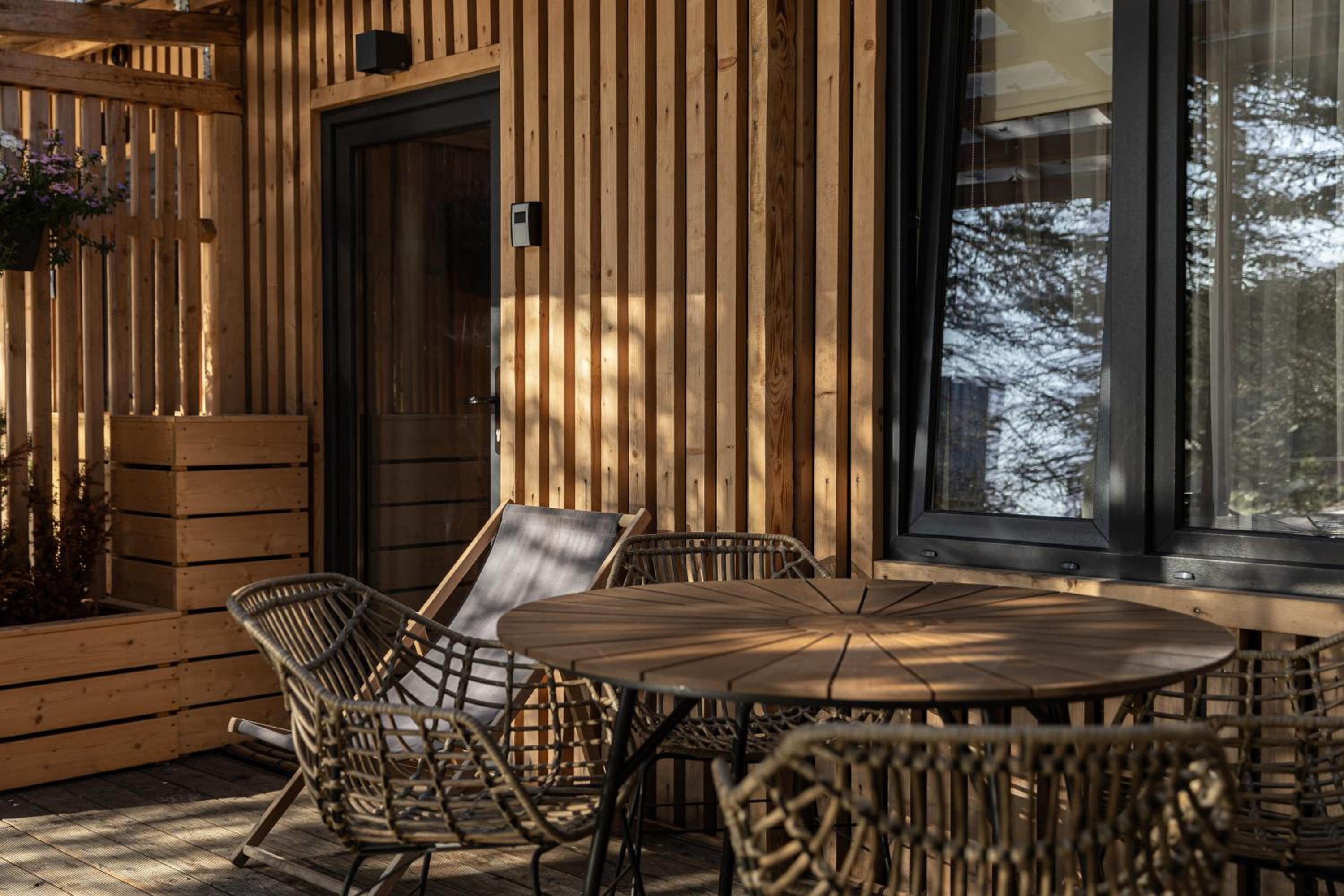 Studio with Terrace - Photo 11