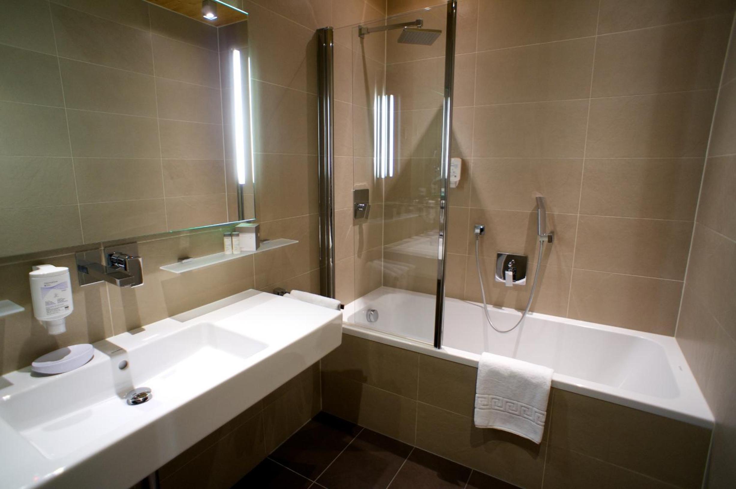 Superior Double Room - Photo 9