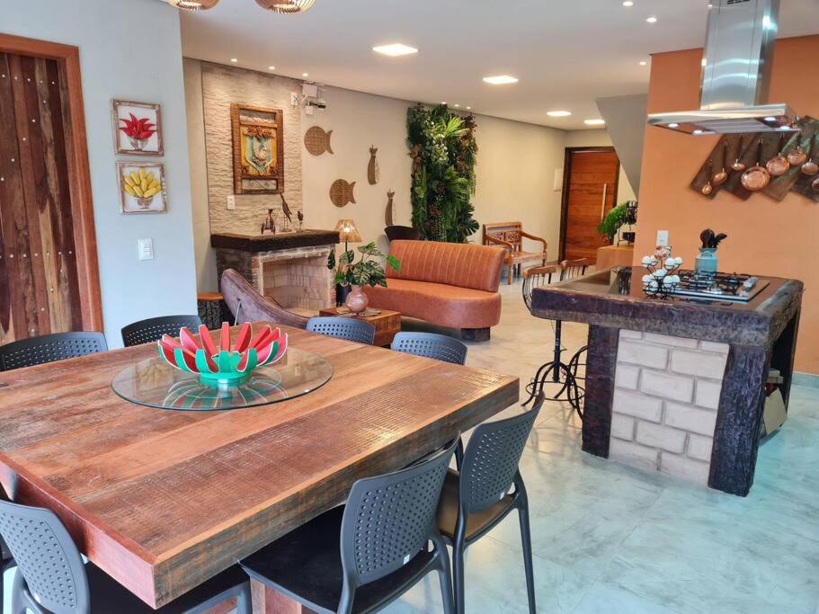 Four-Bedroom House photo 2