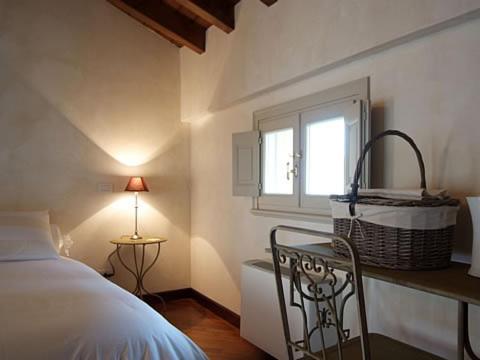 Superior Double Room - Photo 9