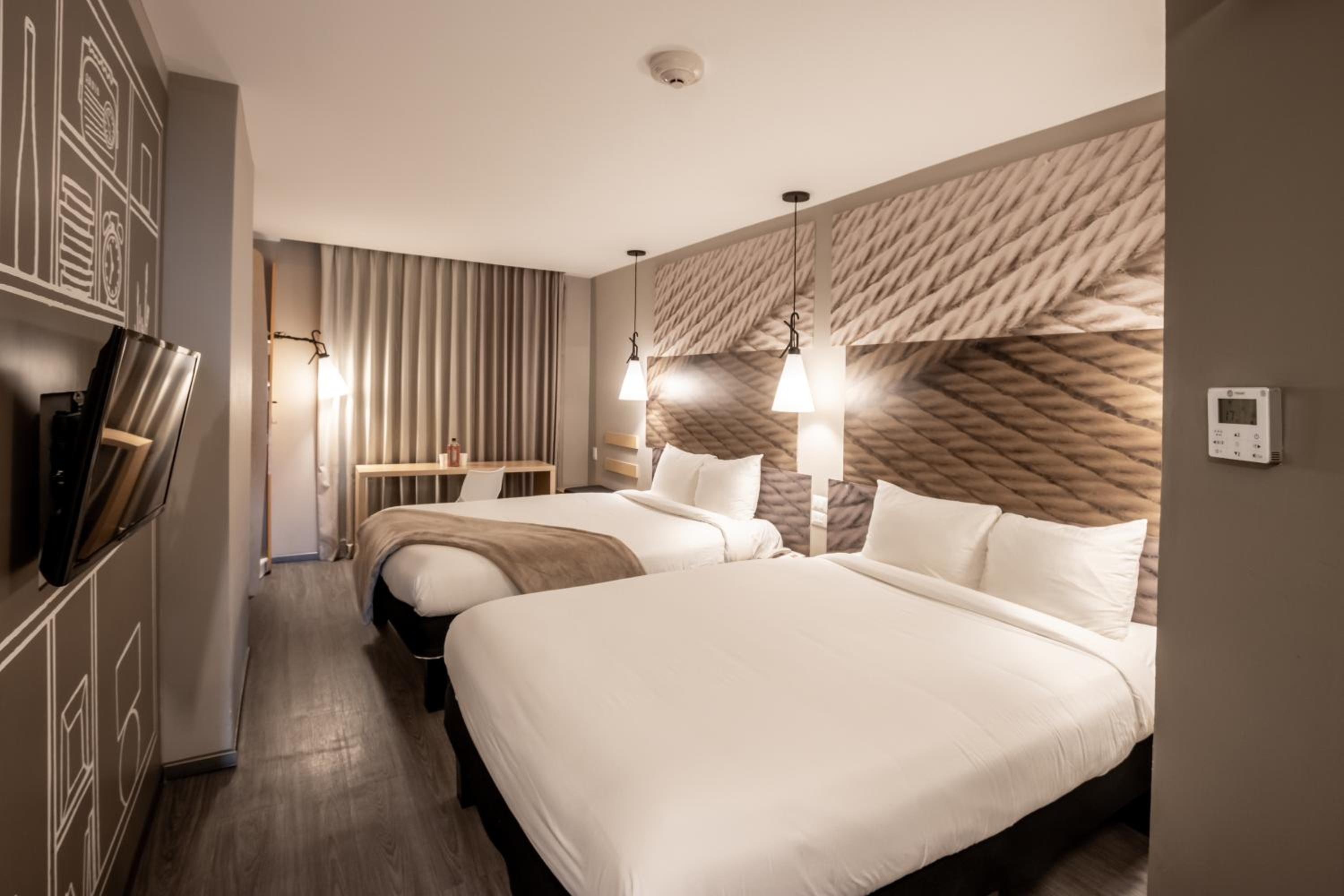 Standard Double Room - Photo 1