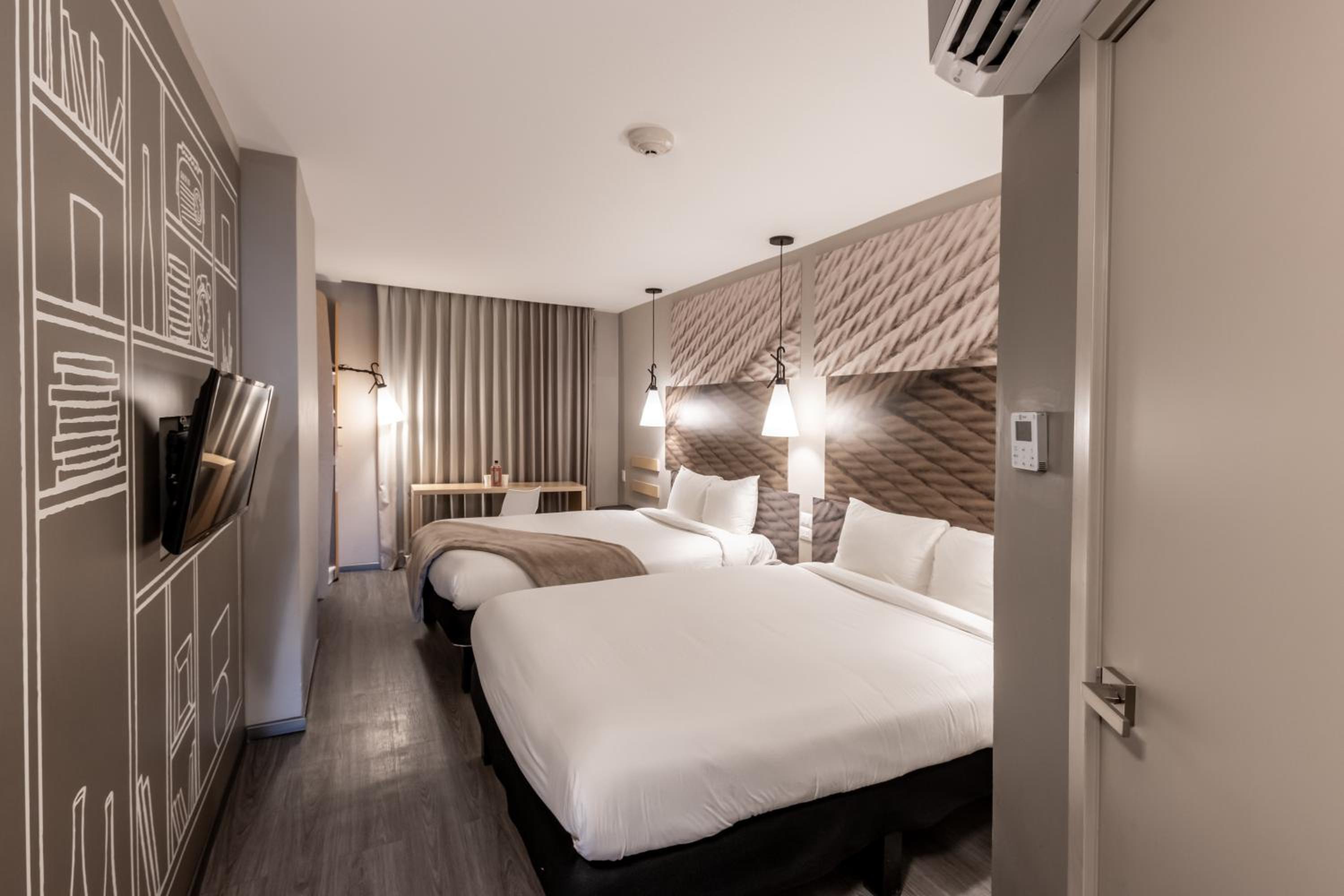 Standard Double Room - Photo 3