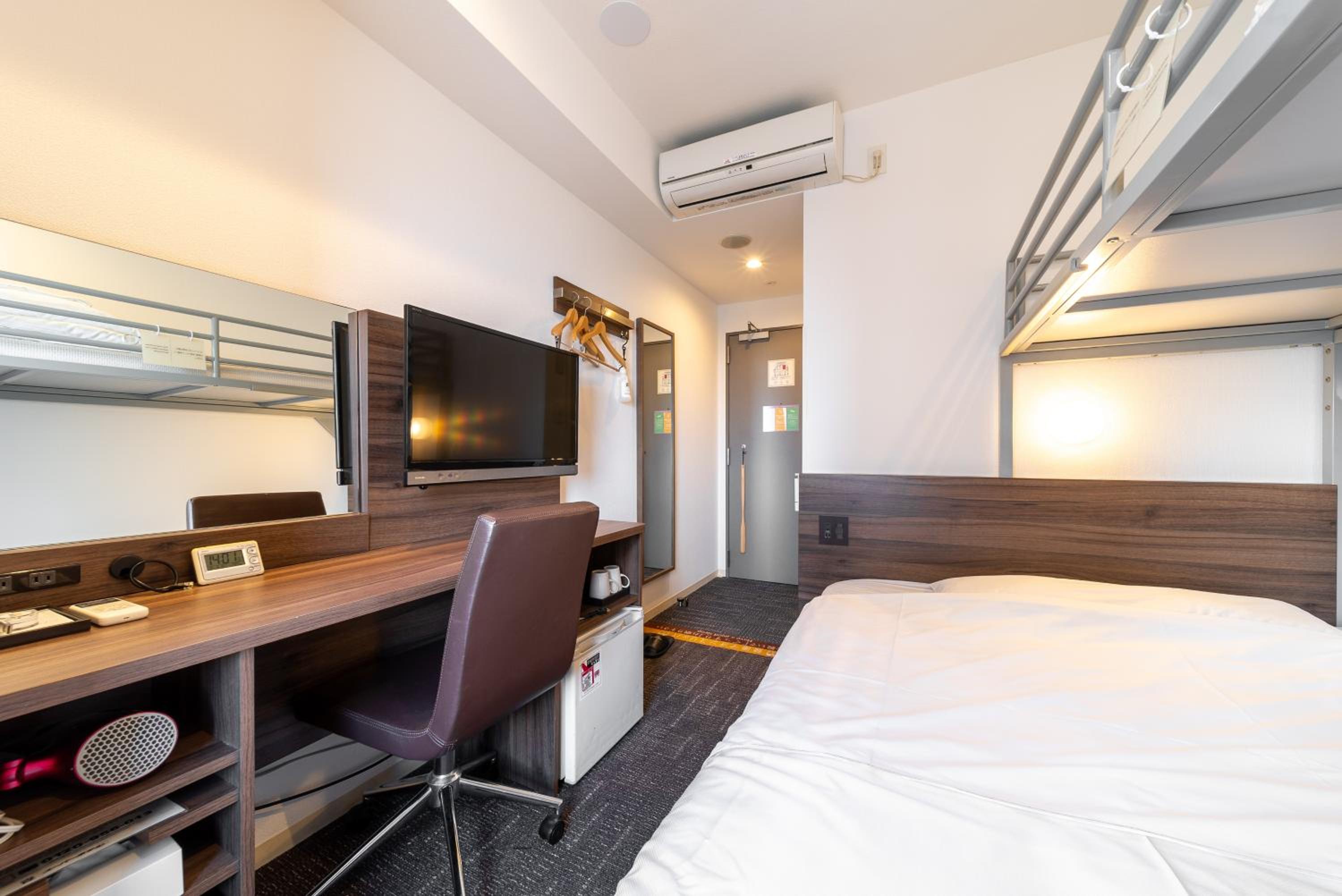 Double Bed with Loft Bed (2 Adults) - Non-Smoking photo 2