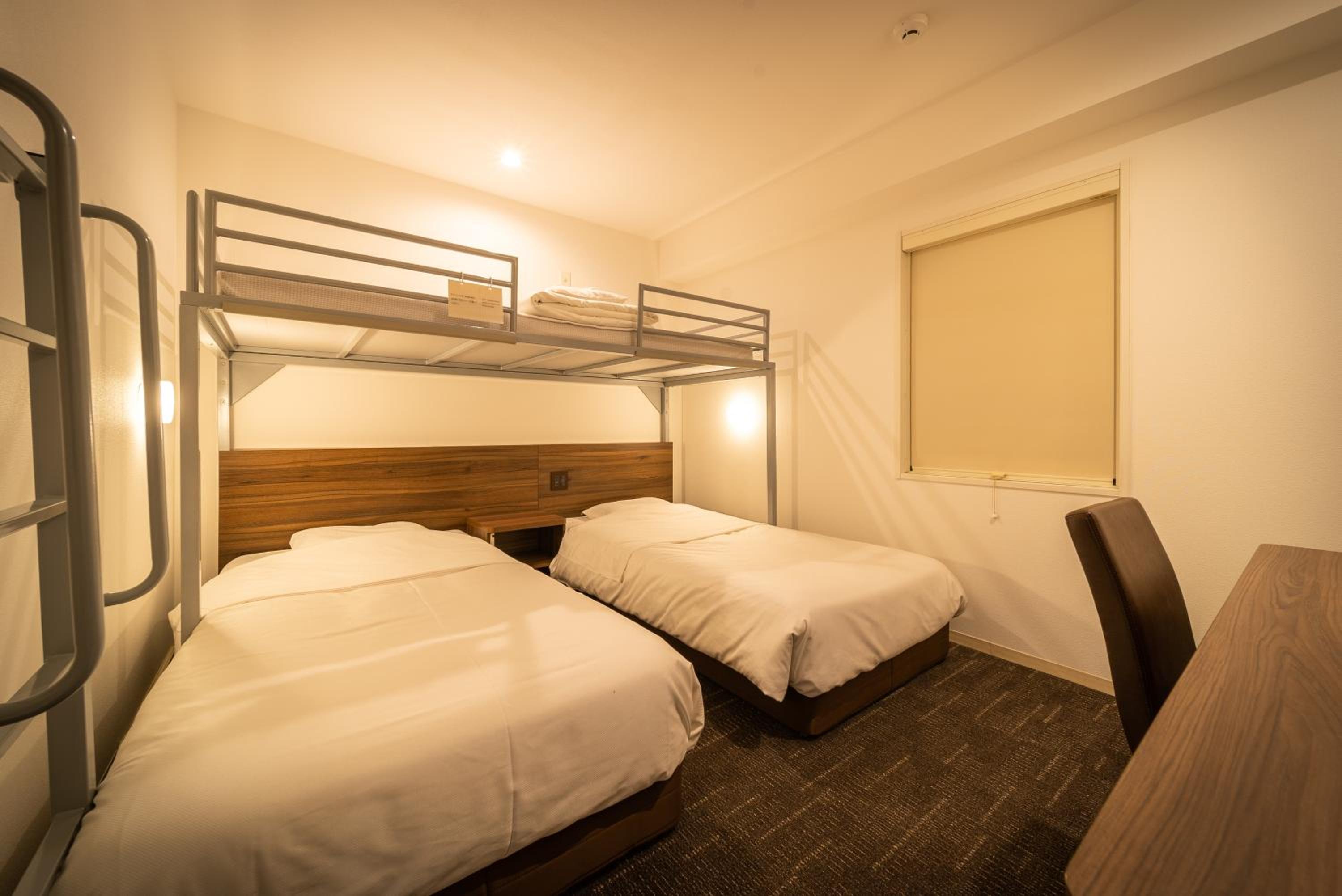 Twin Room with Loft Bed (2 Adults) - Non-Smoking photo 3