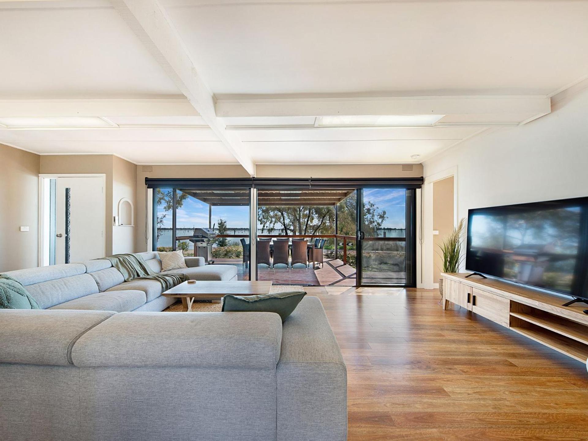 Four-Bedroom House photo 1