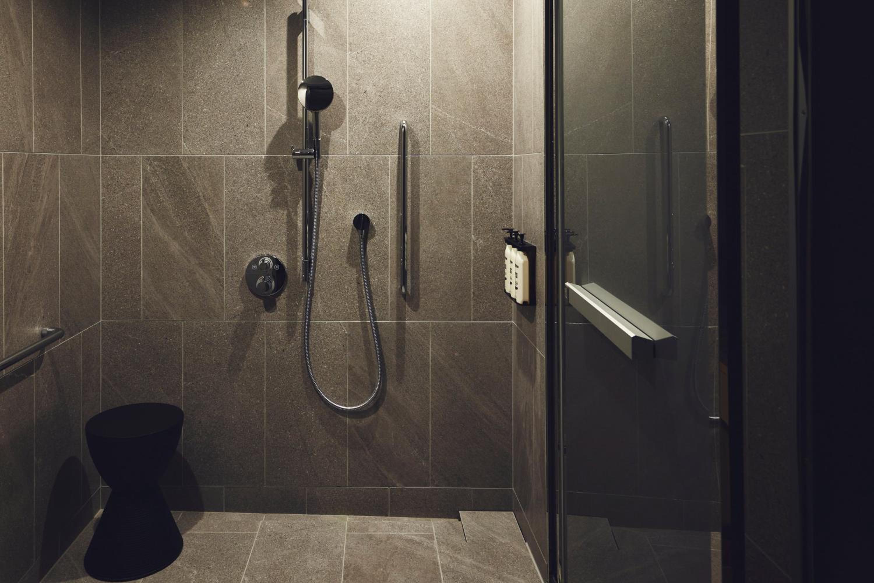 Premium Queen Room - Accessible