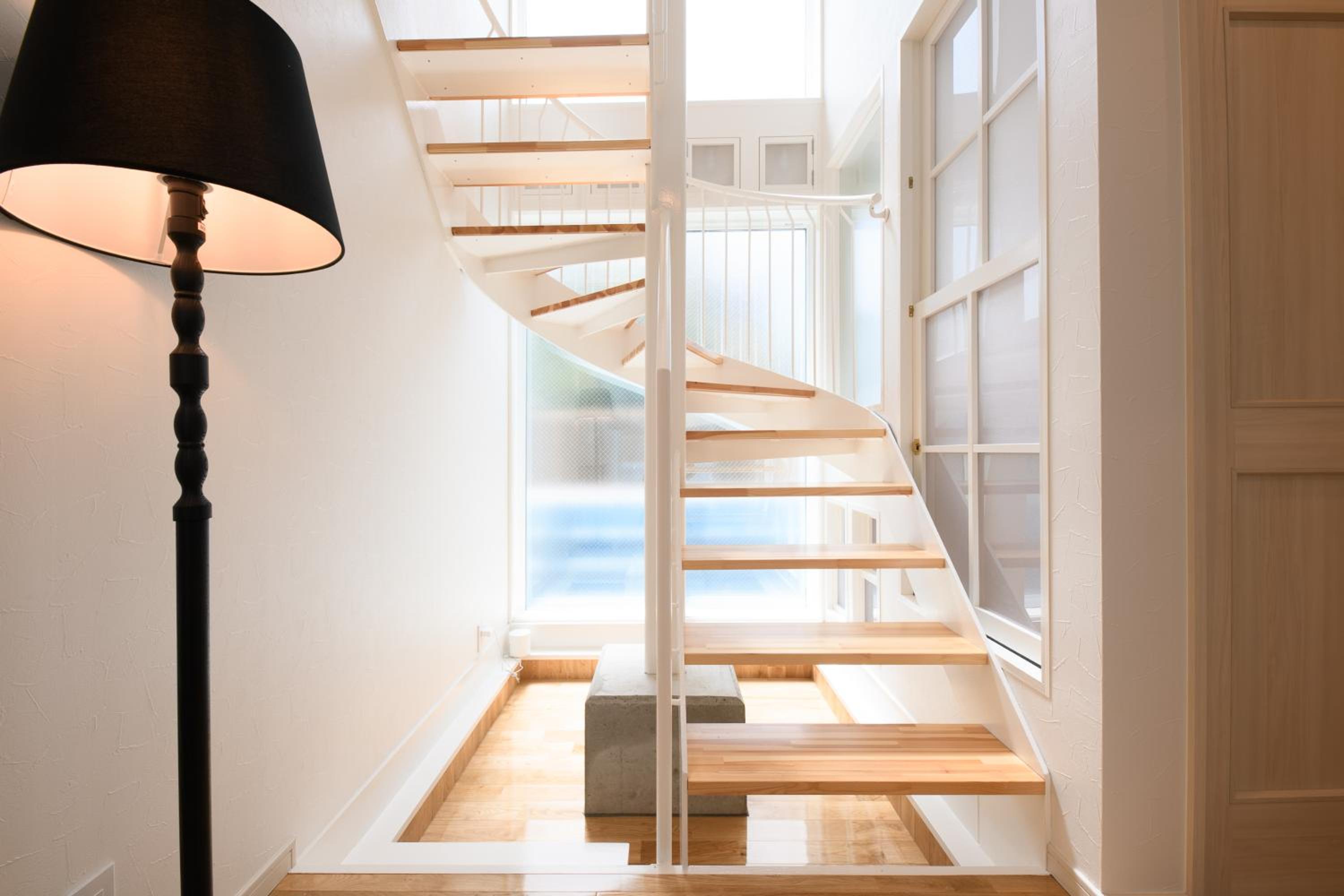 Three-Bedroom House - Photo 7