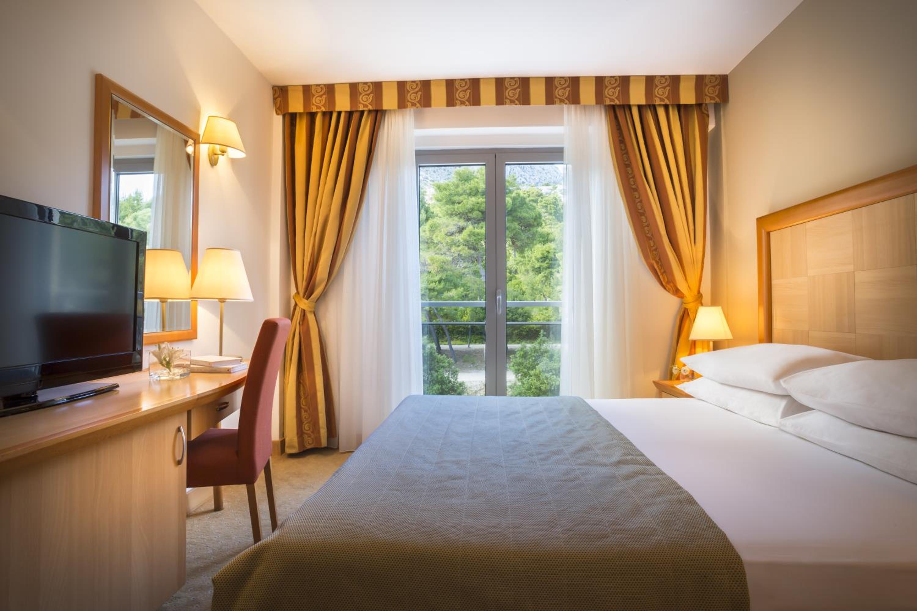 Standard Double Room - Photo 4
