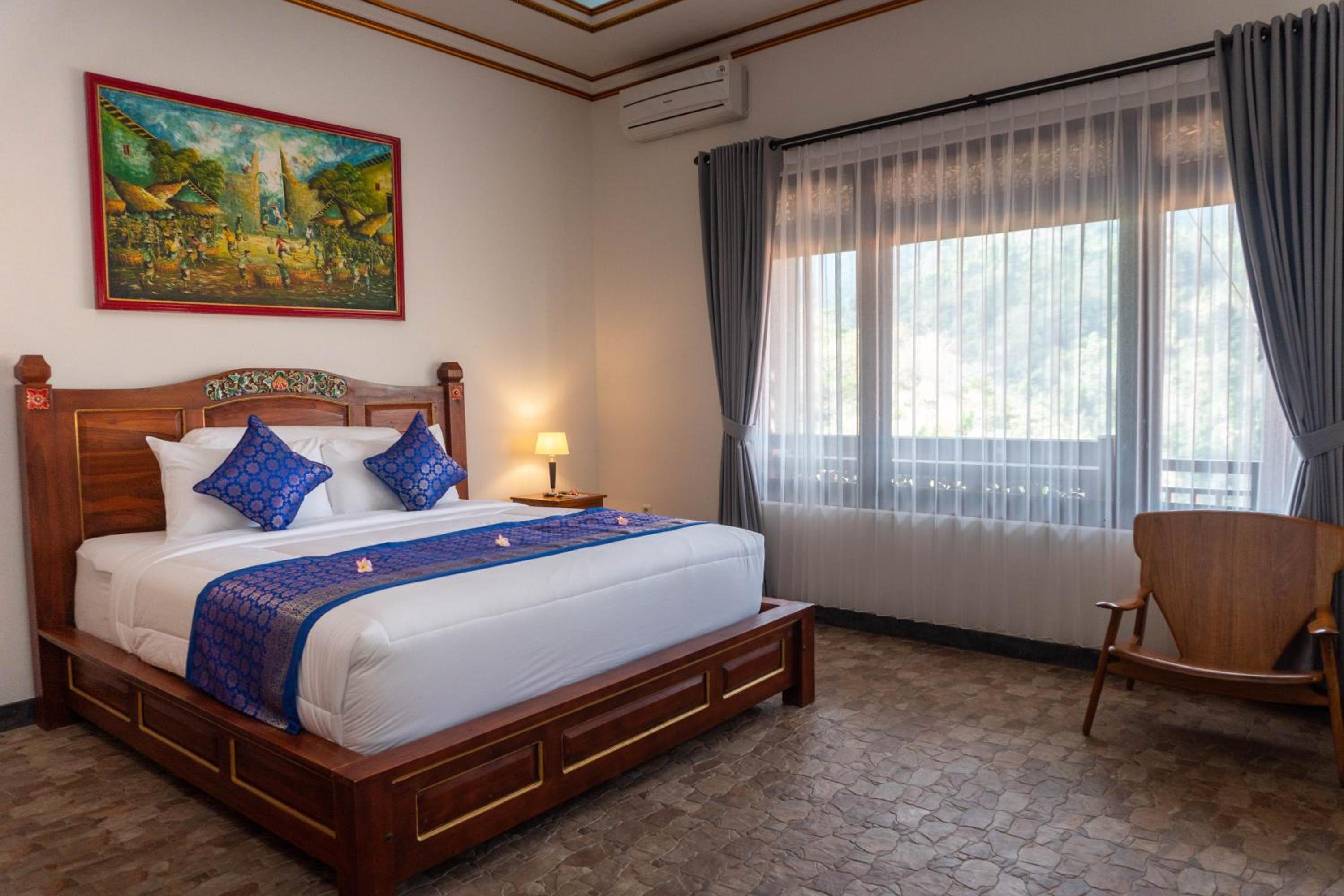 One-Bedroom Villa - Photo 1