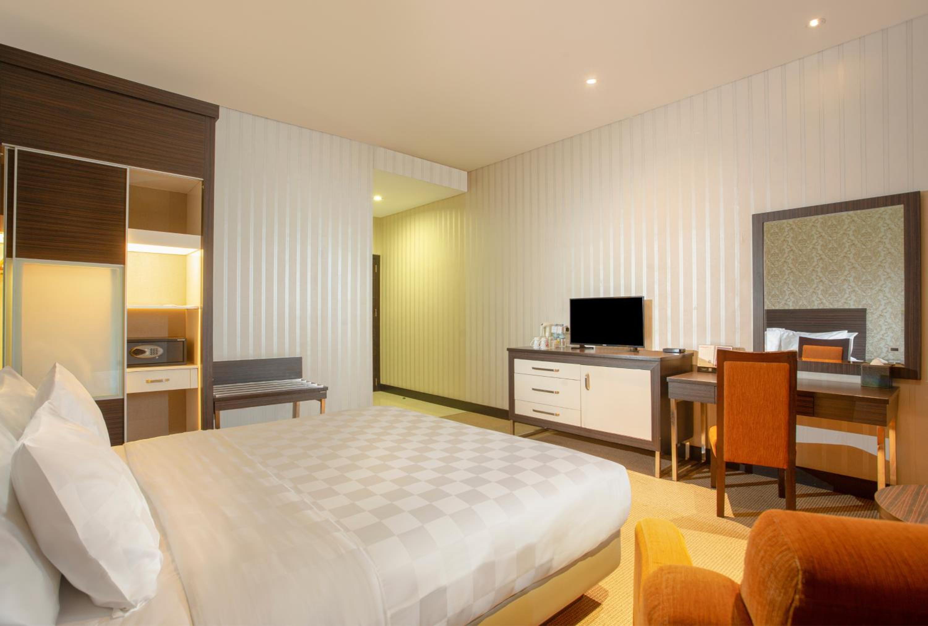 Grand Deluxe Double Room