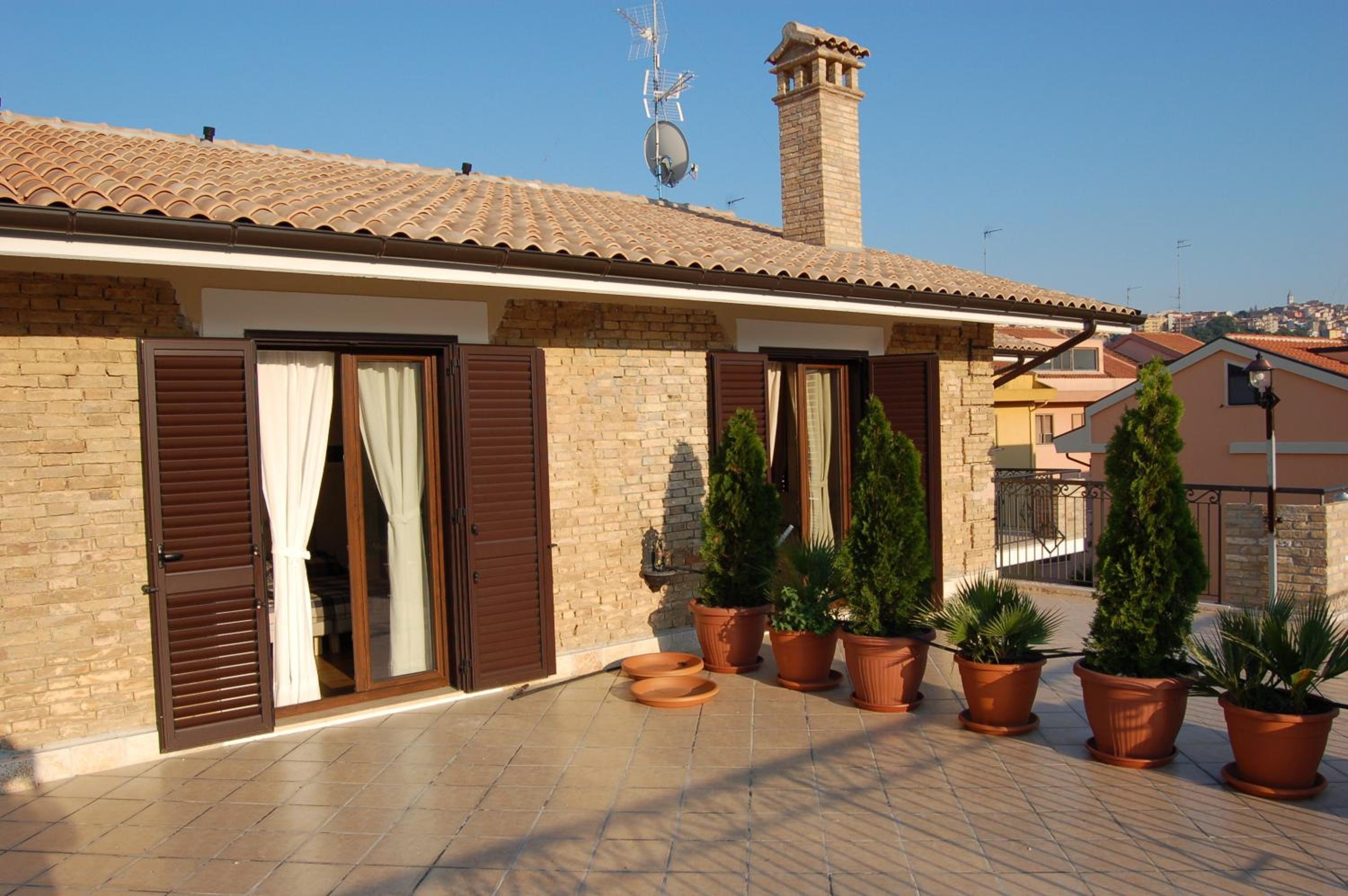 Studio with Terrace - Photo 6