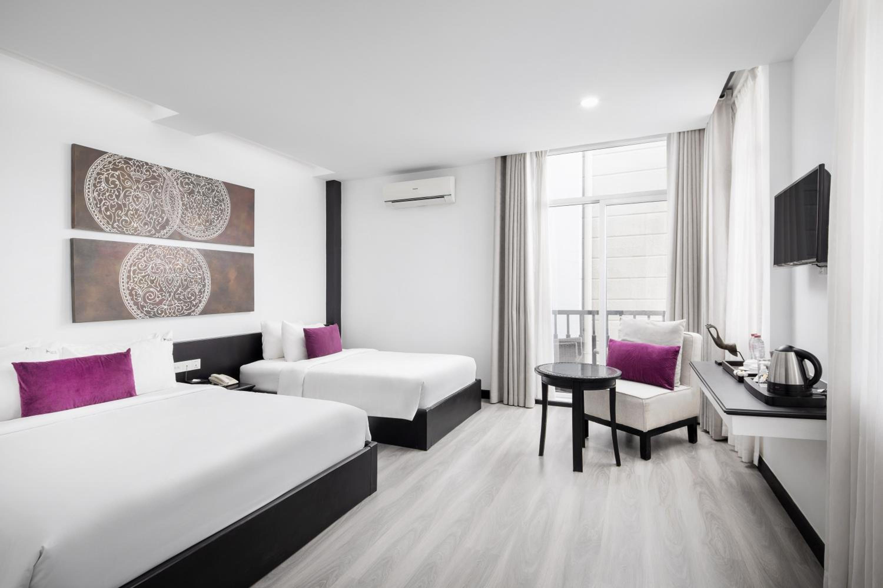 Deluxe Triple Room