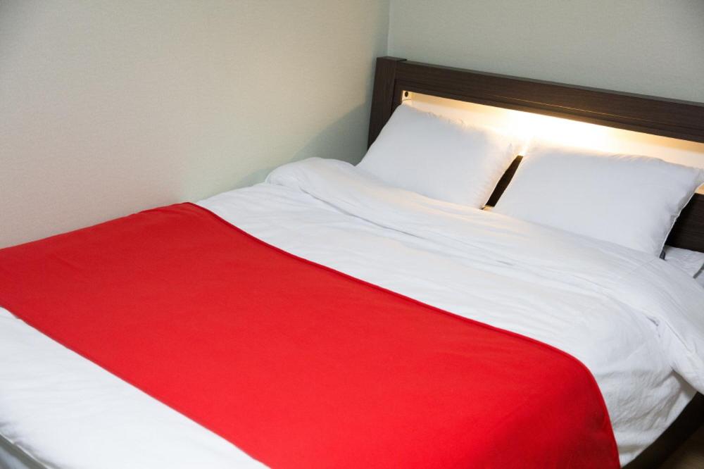 Double Room - Photo 3