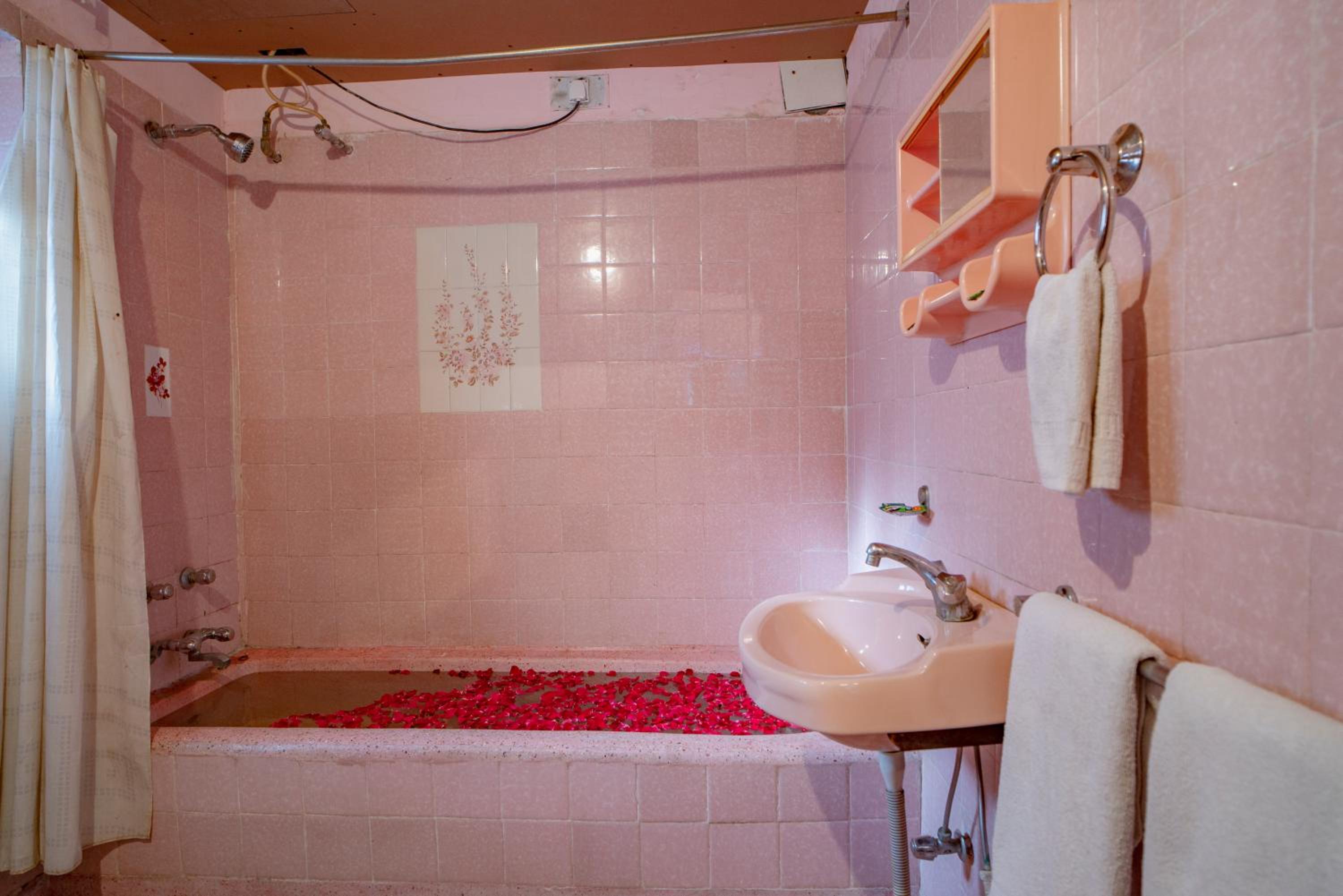 Superior Double Room - Photo 11