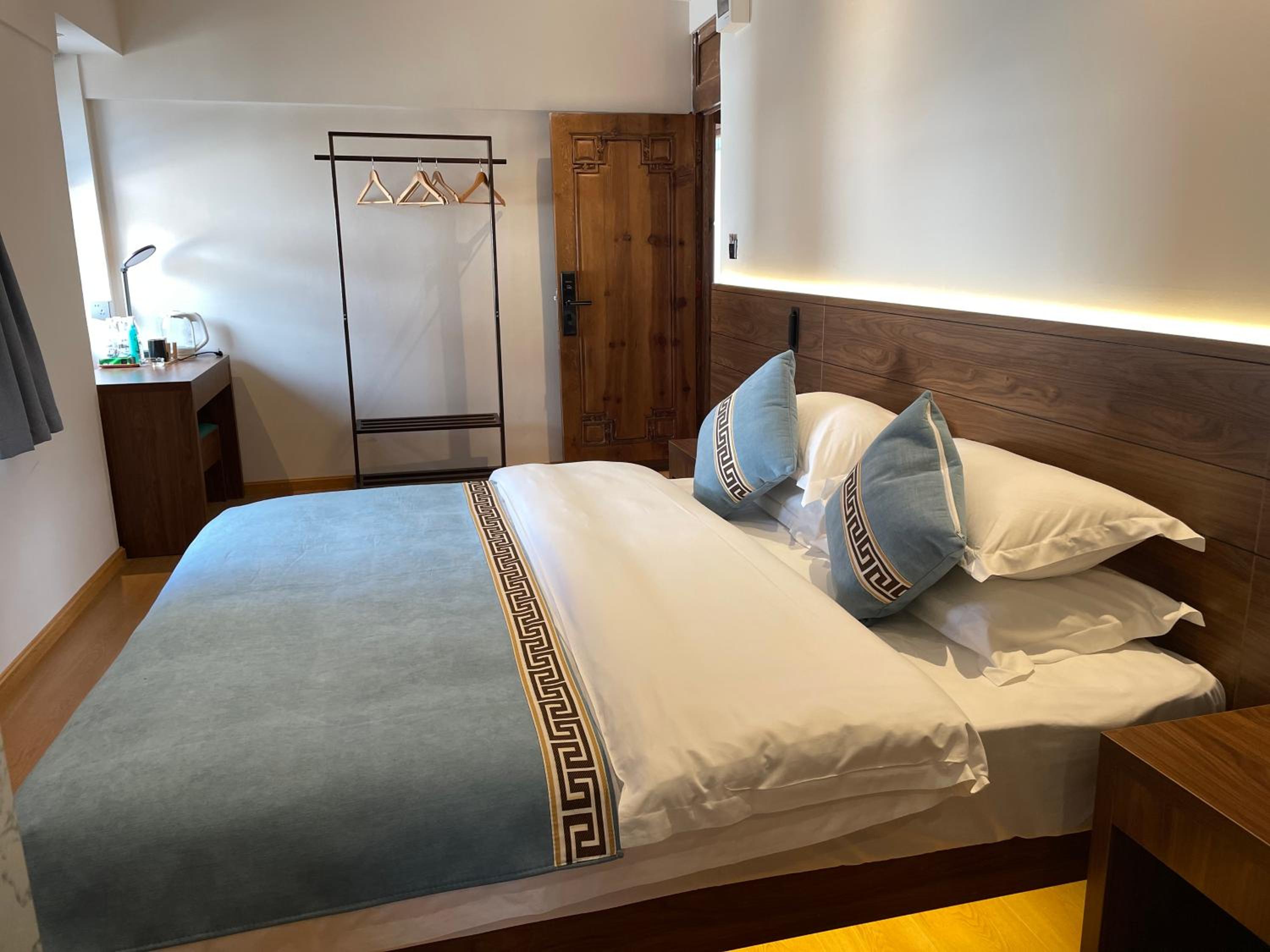 Superior Queen Room